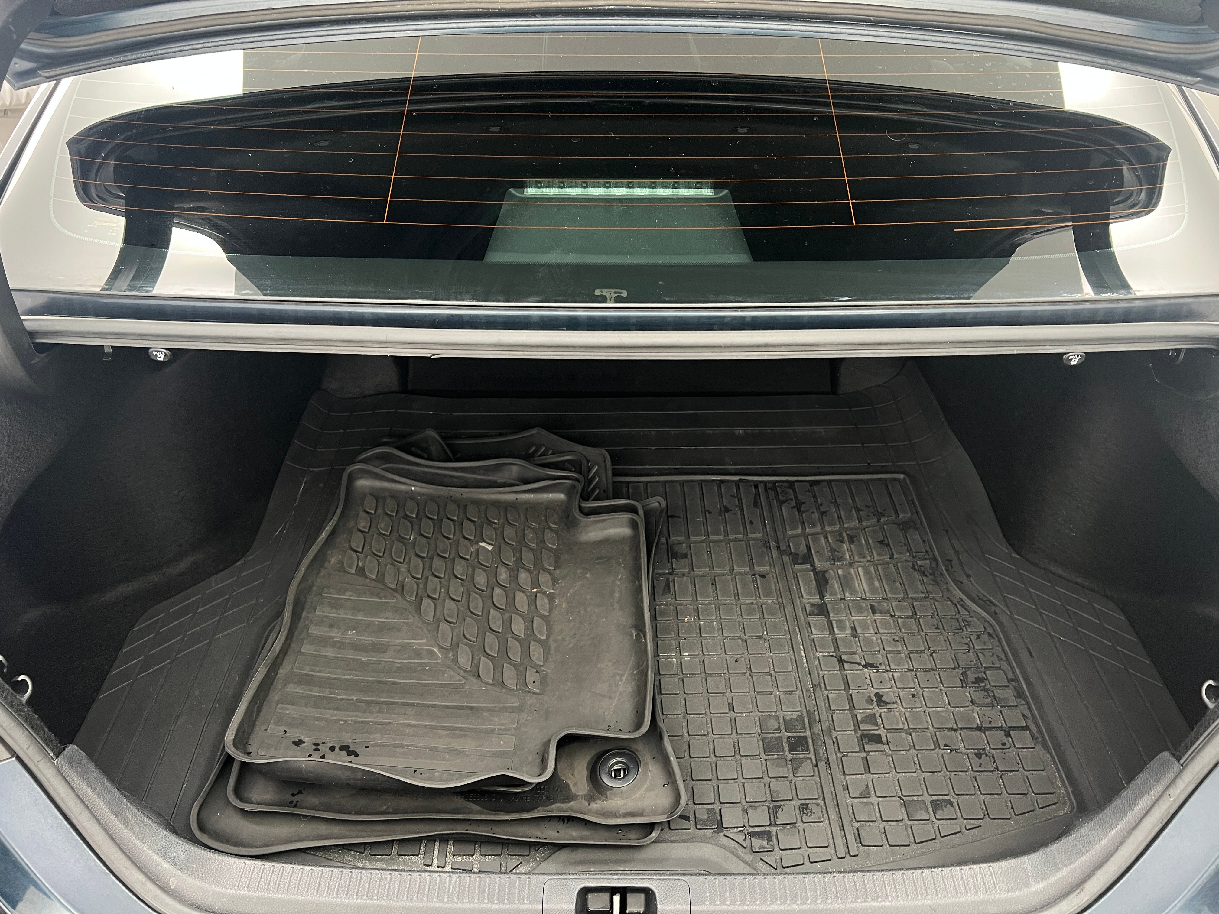 2018 Toyota Camry SE 7