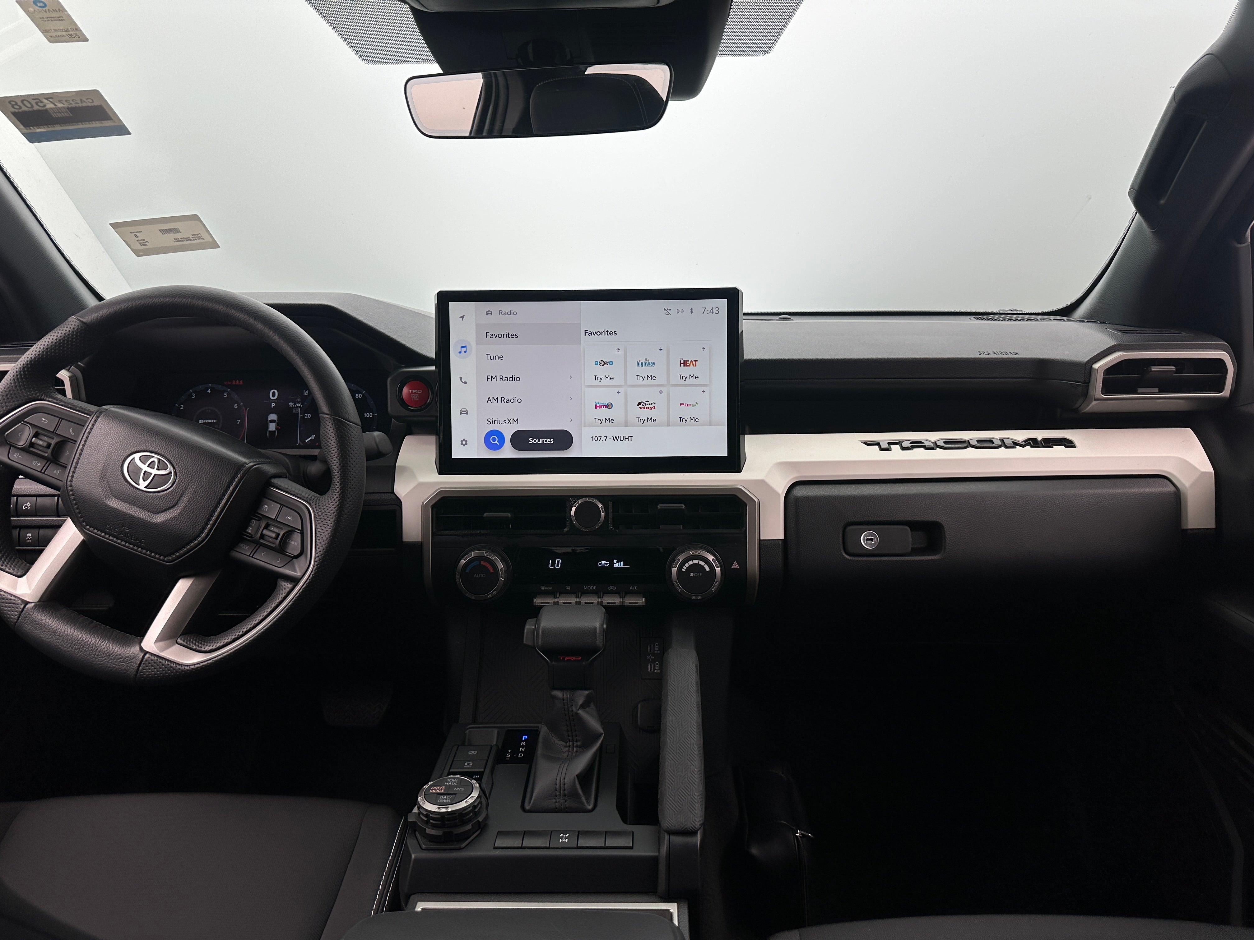2024 Toyota Tacoma TRD Off-Road 3