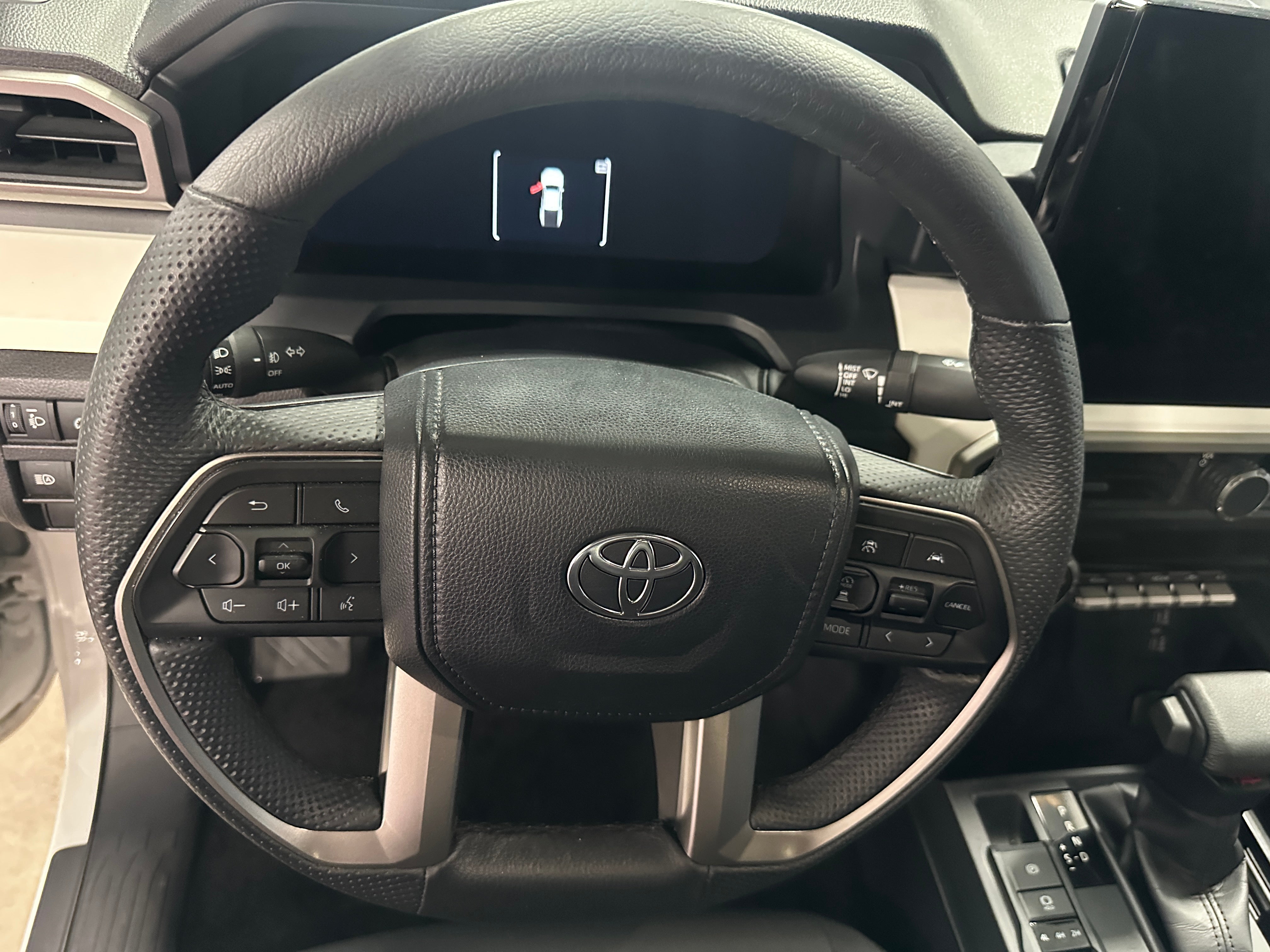 2024 Toyota Tacoma TRD Off-Road 5