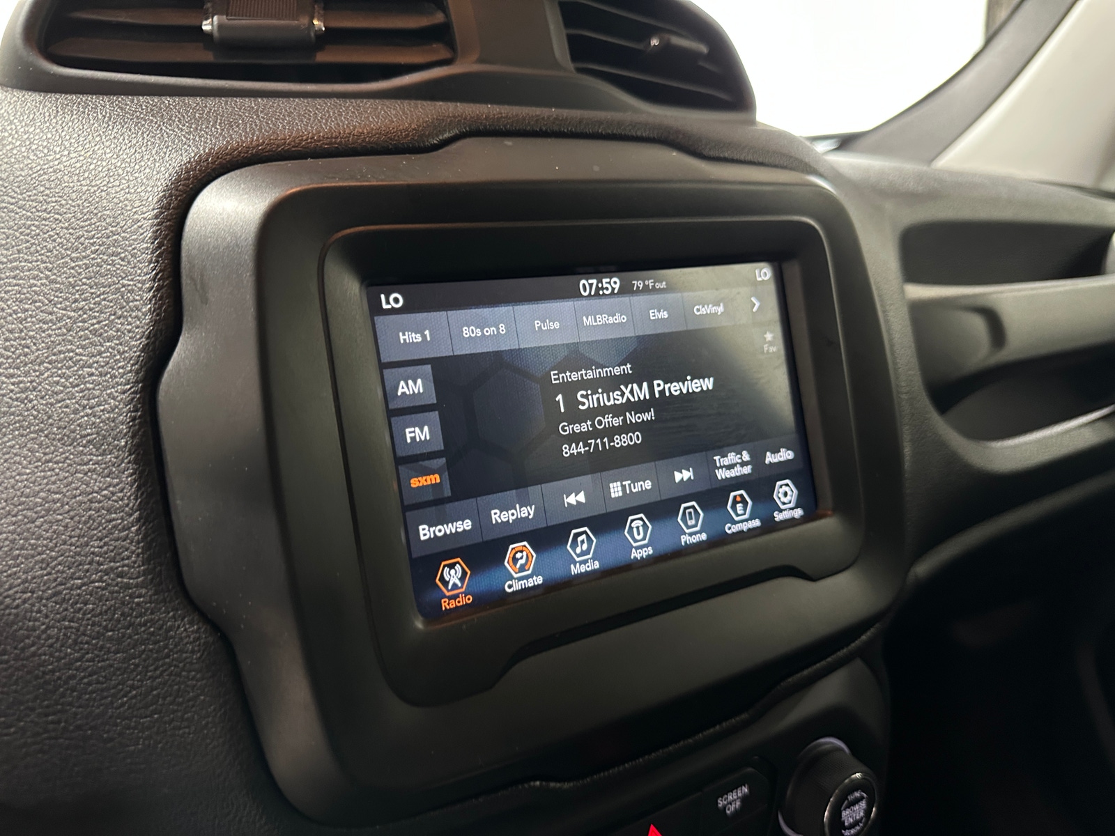 Thumbnail: 2018 Jeep Renegade - 4
