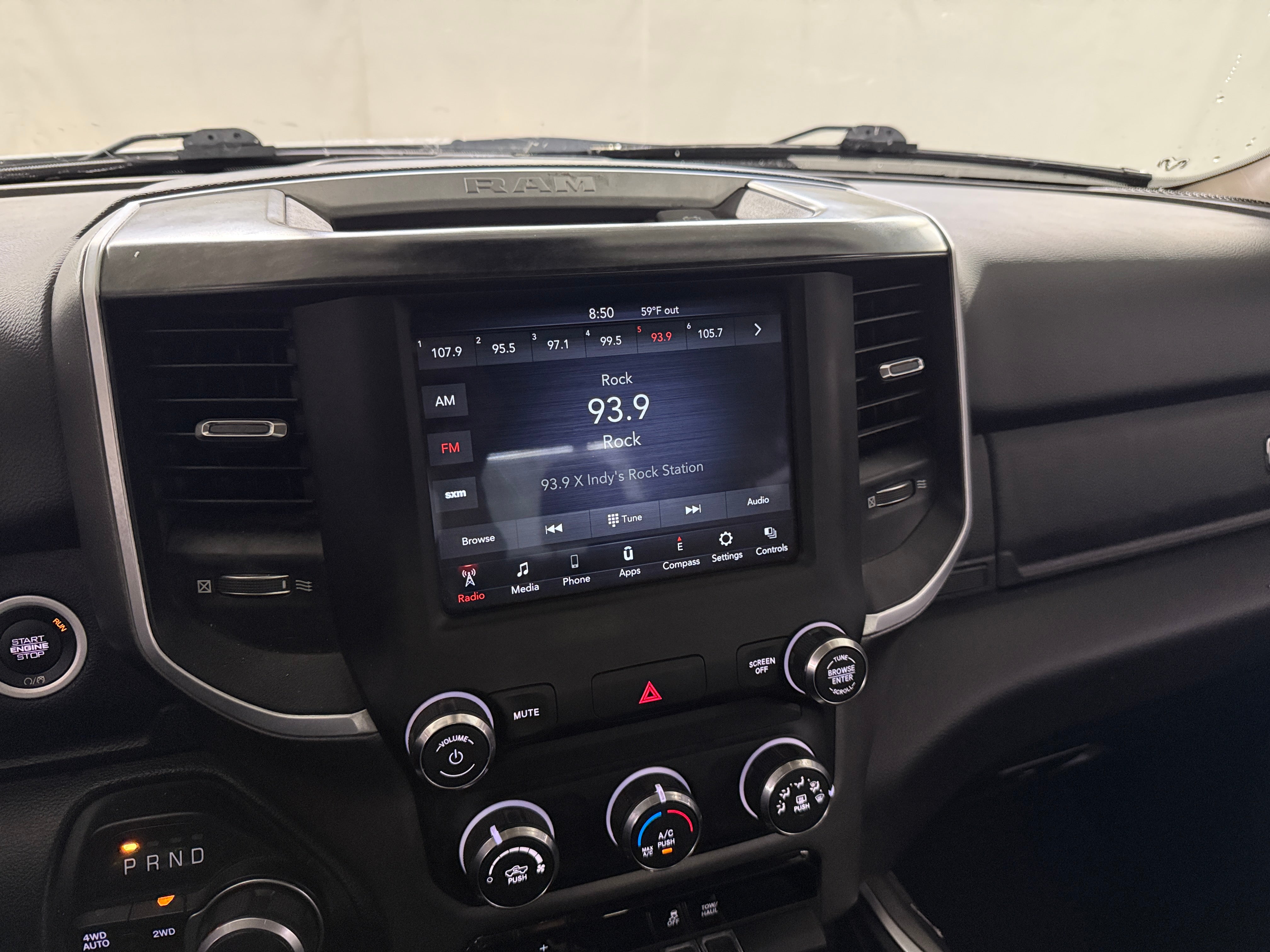 2020 RAM 1500 Big Horn 4