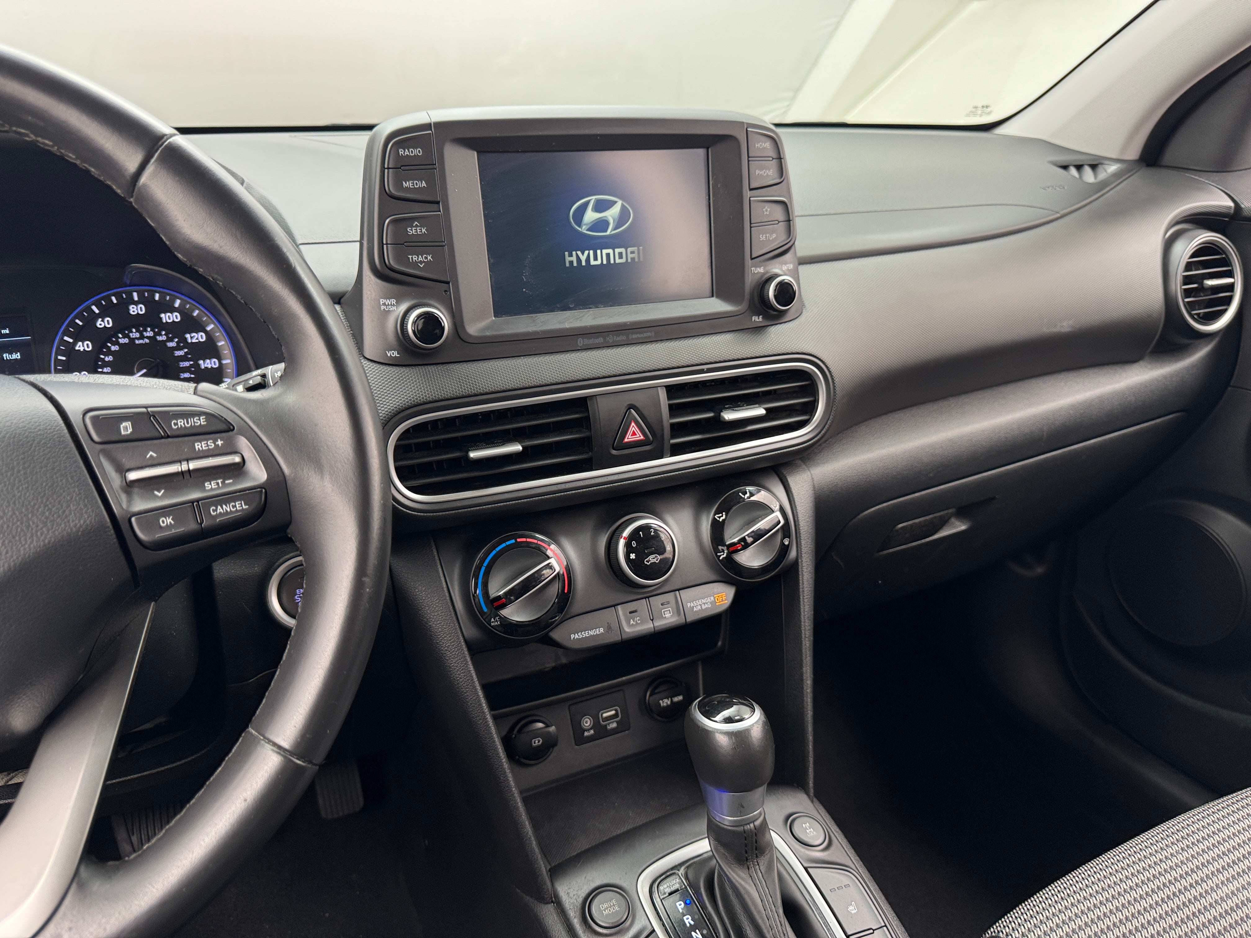 2020 Hyundai Kona SEL 3