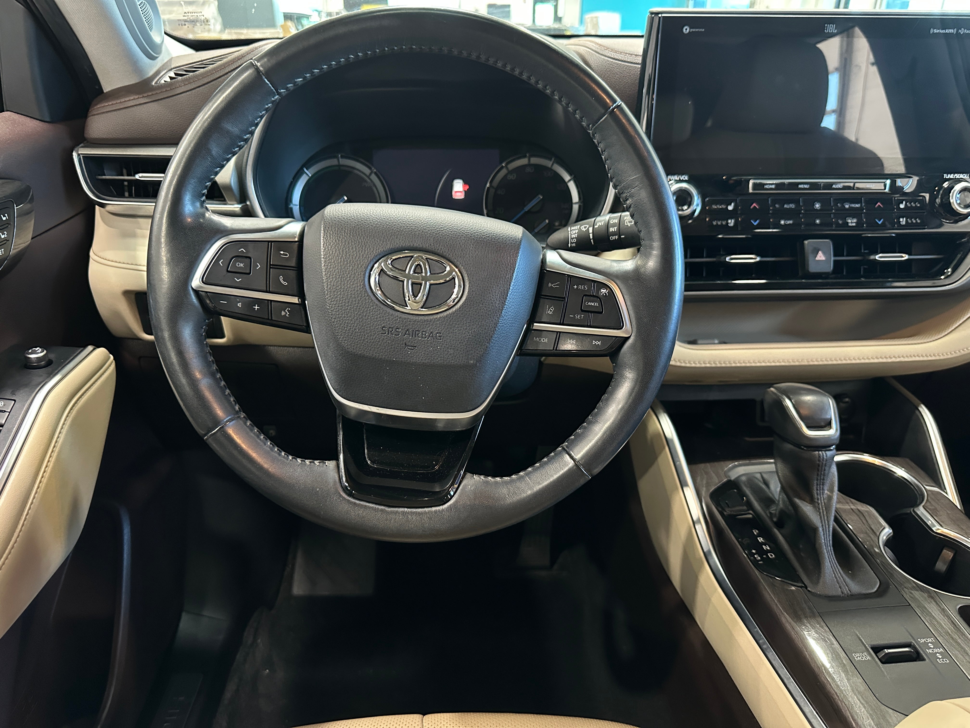 2021 Toyota Highlander Limited 4