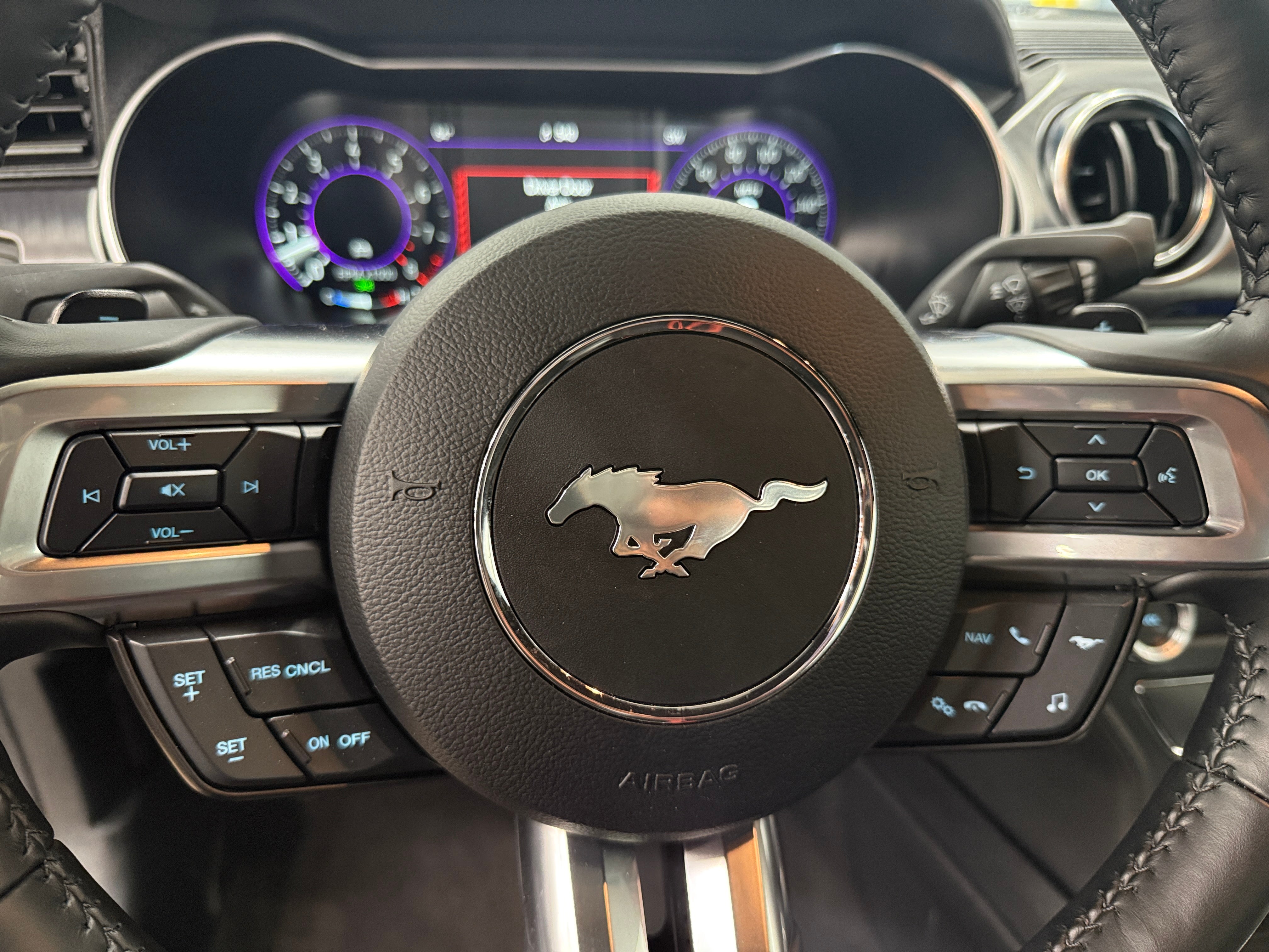 2023 Ford Mustang Mach 1 4