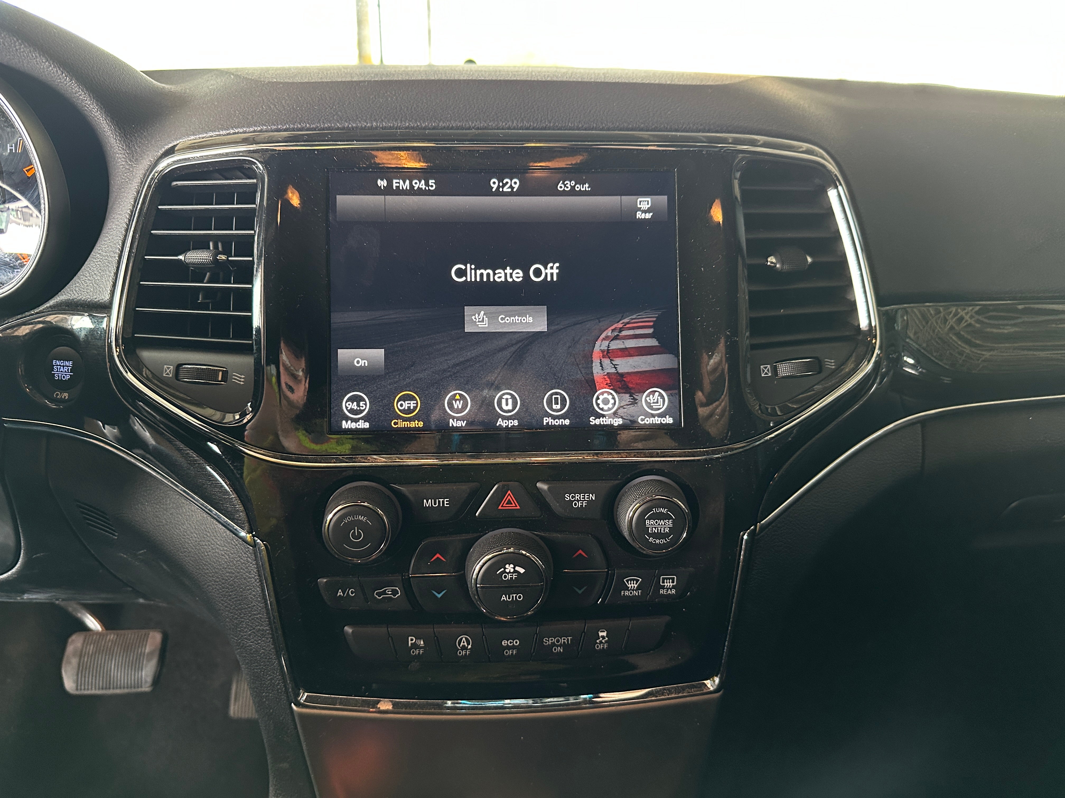 2021 Jeep Grand Cherokee Trailhawk 3