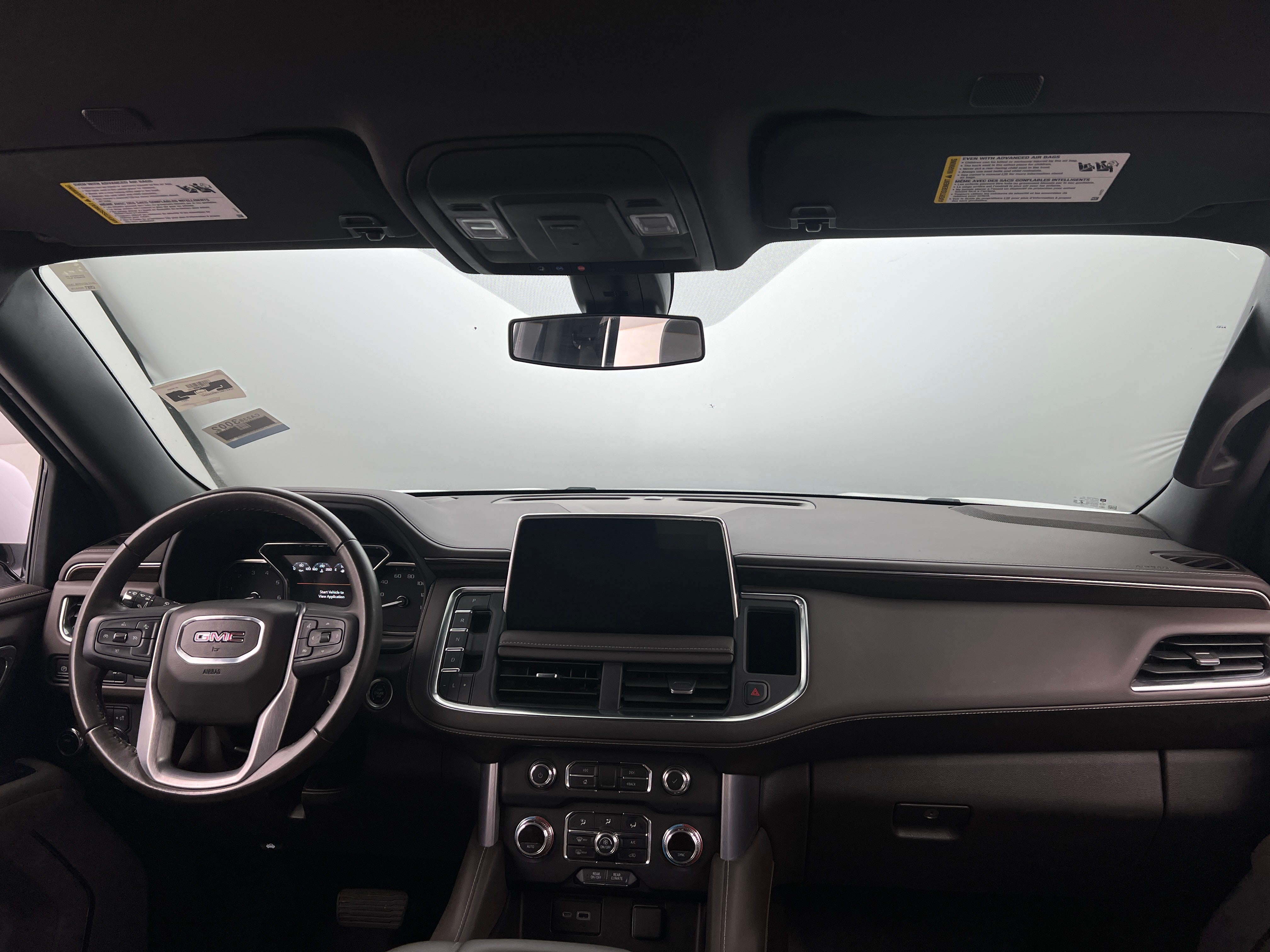 2021 GMC Yukon SLE 3