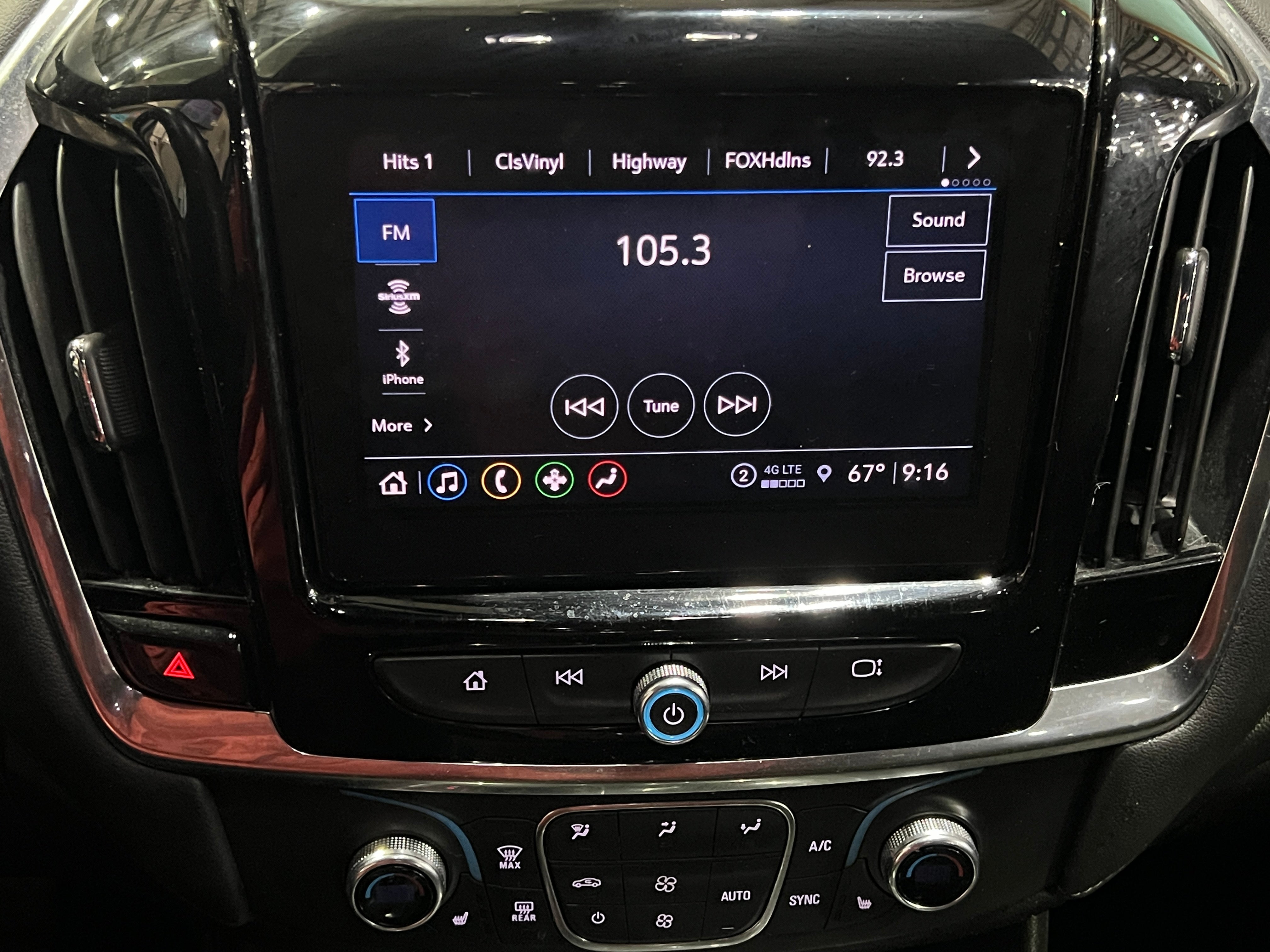 2022 Chevrolet Traverse LT 4
