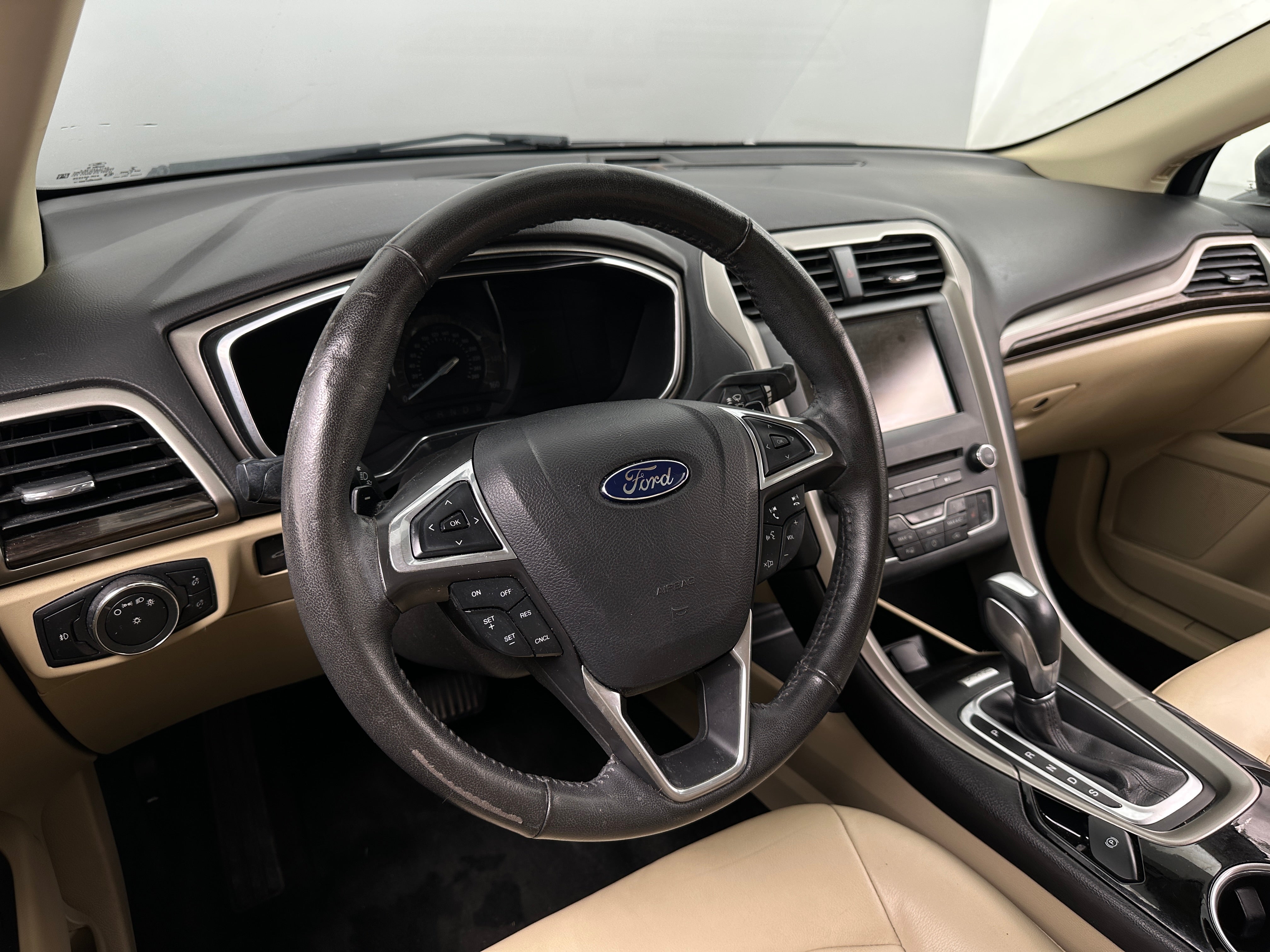 2016 Ford Fusion SE 2