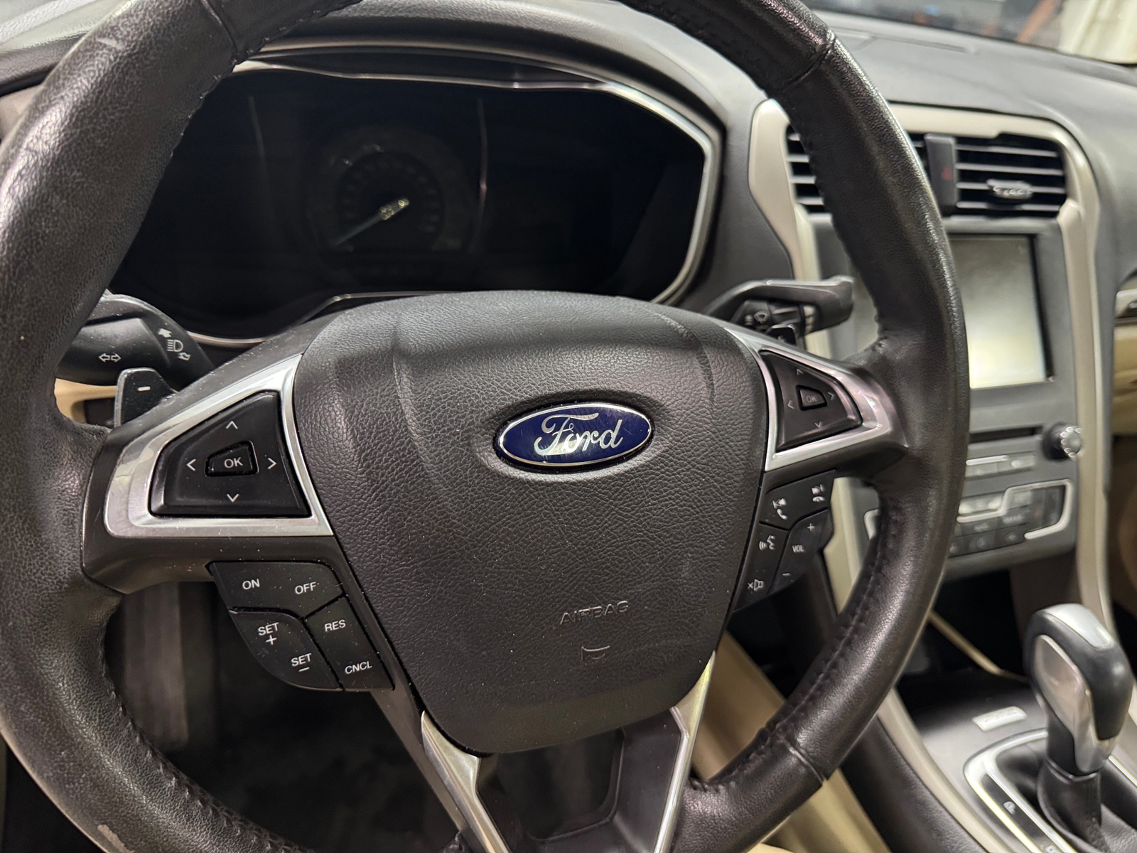 Thumbnail: 2016 Ford Fusion - 4