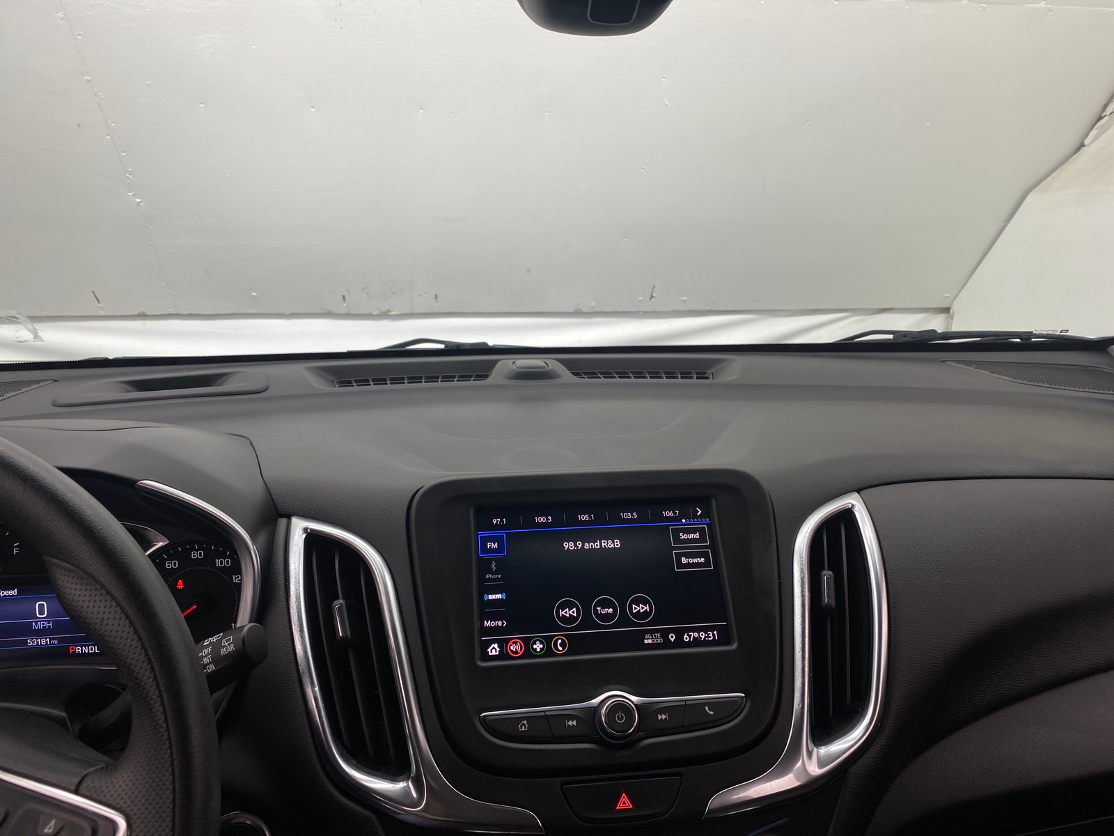 Thumbnail: 2021 Chevrolet Equinox - 3