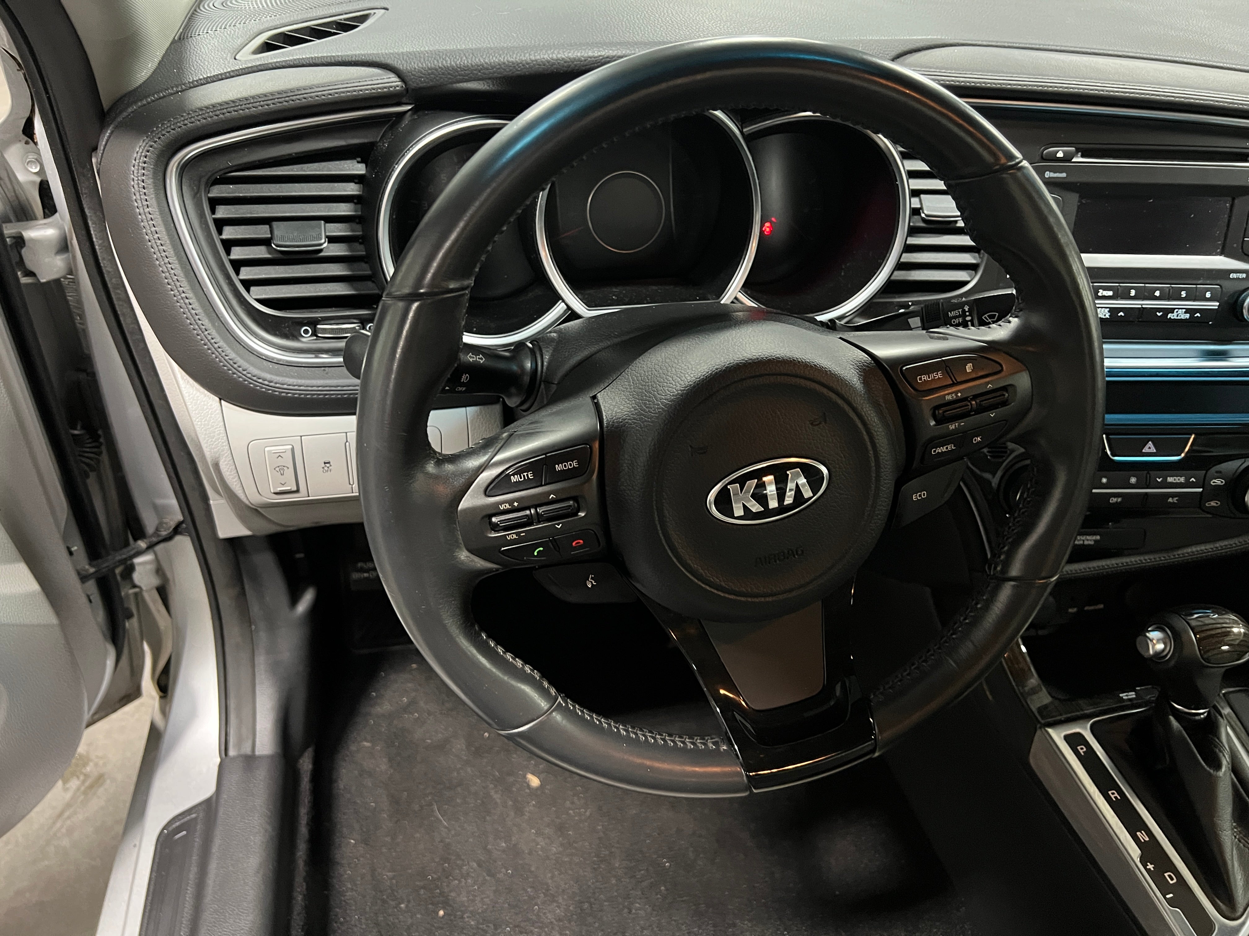 2014 Kia Optima EX 4