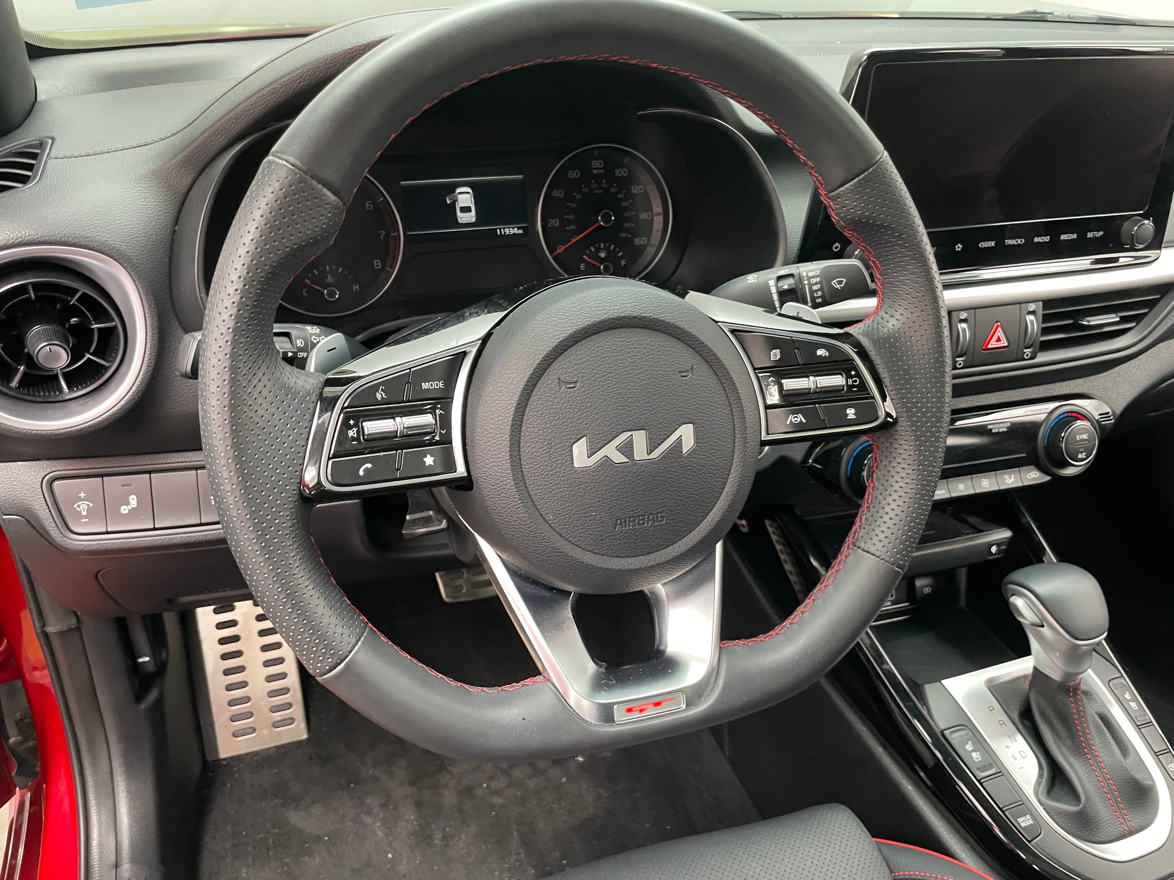 2024 Kia Forte GT 4