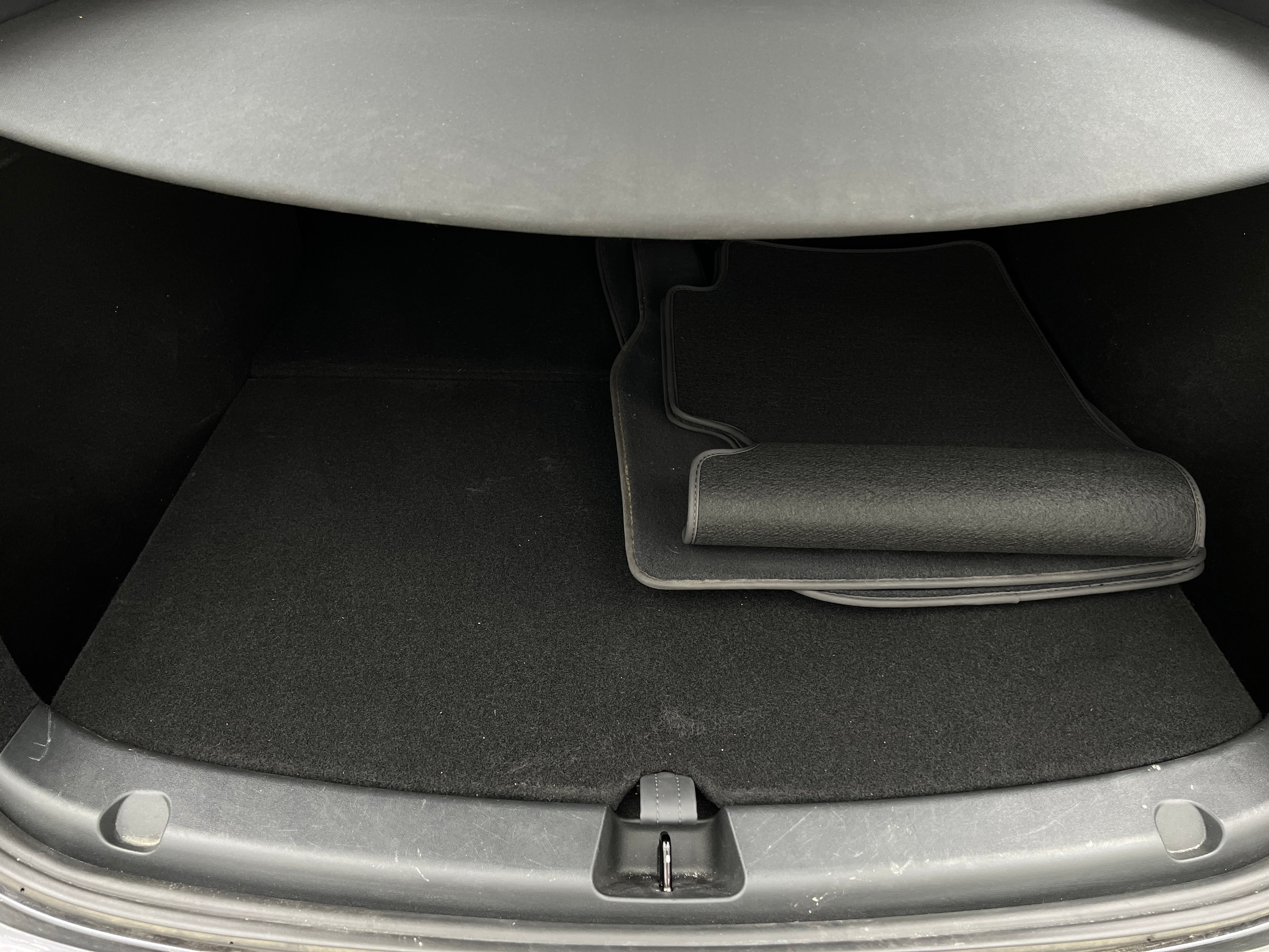 2024 Tesla Model Y Long Range 6