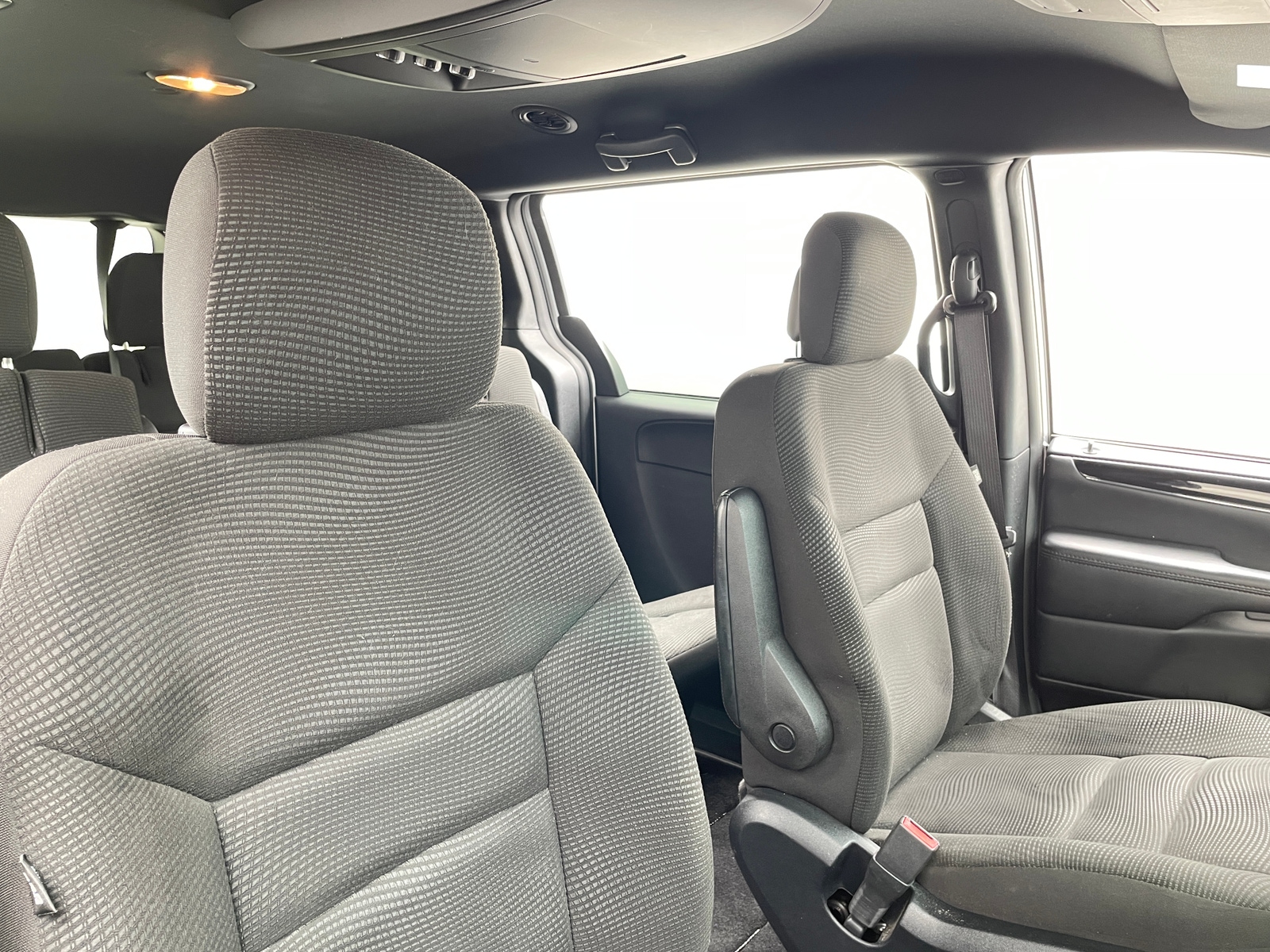 Thumbnail: 2020 Dodge Grand Caravan - 2