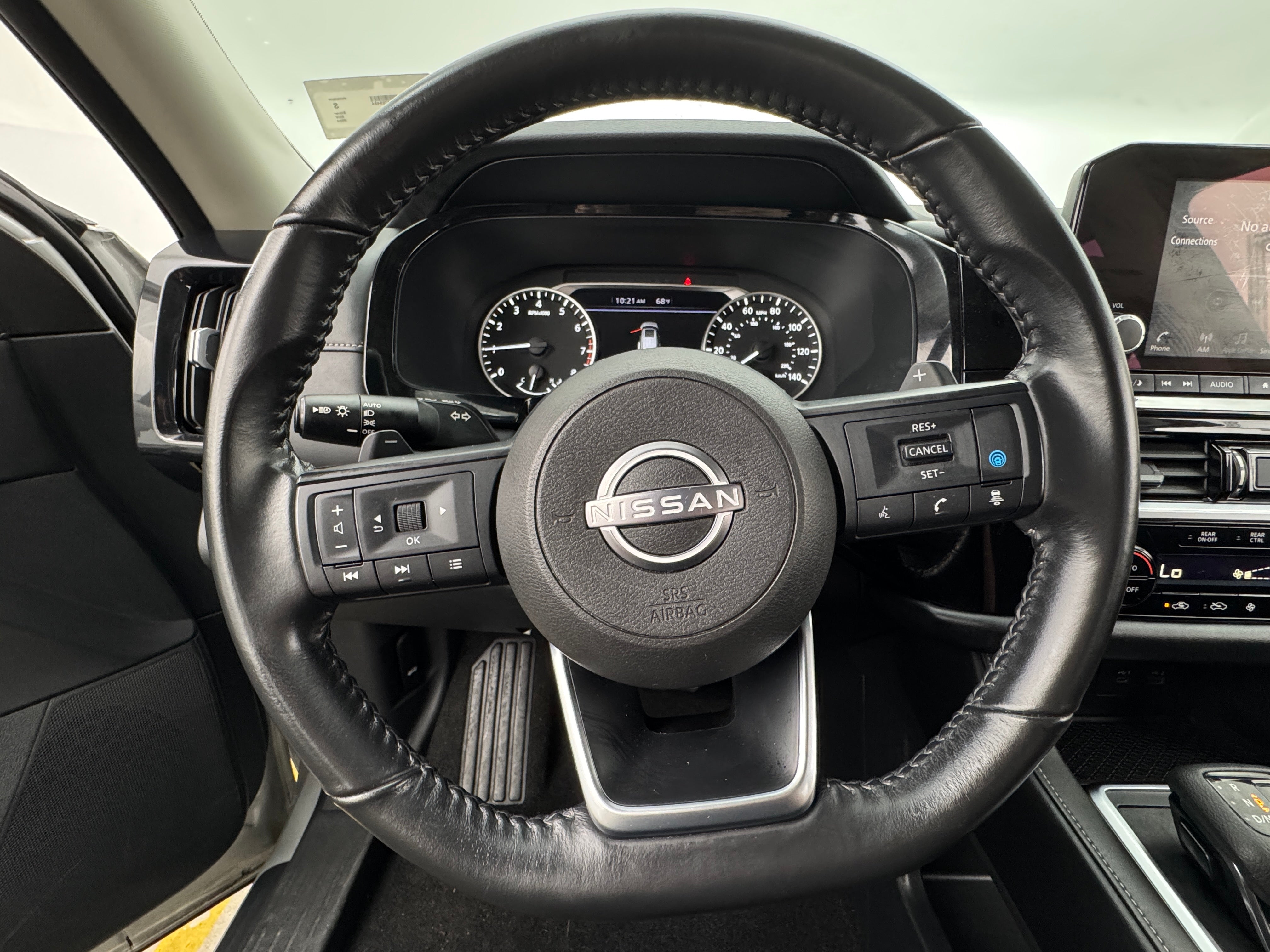 2024 Nissan Pathfinder SV 5