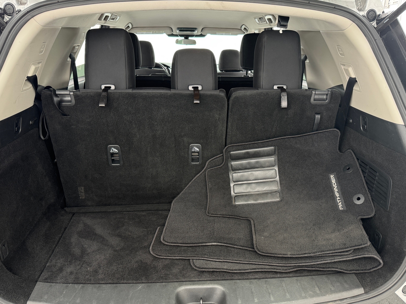 Thumbnail: 2024 Nissan Pathfinder - 7