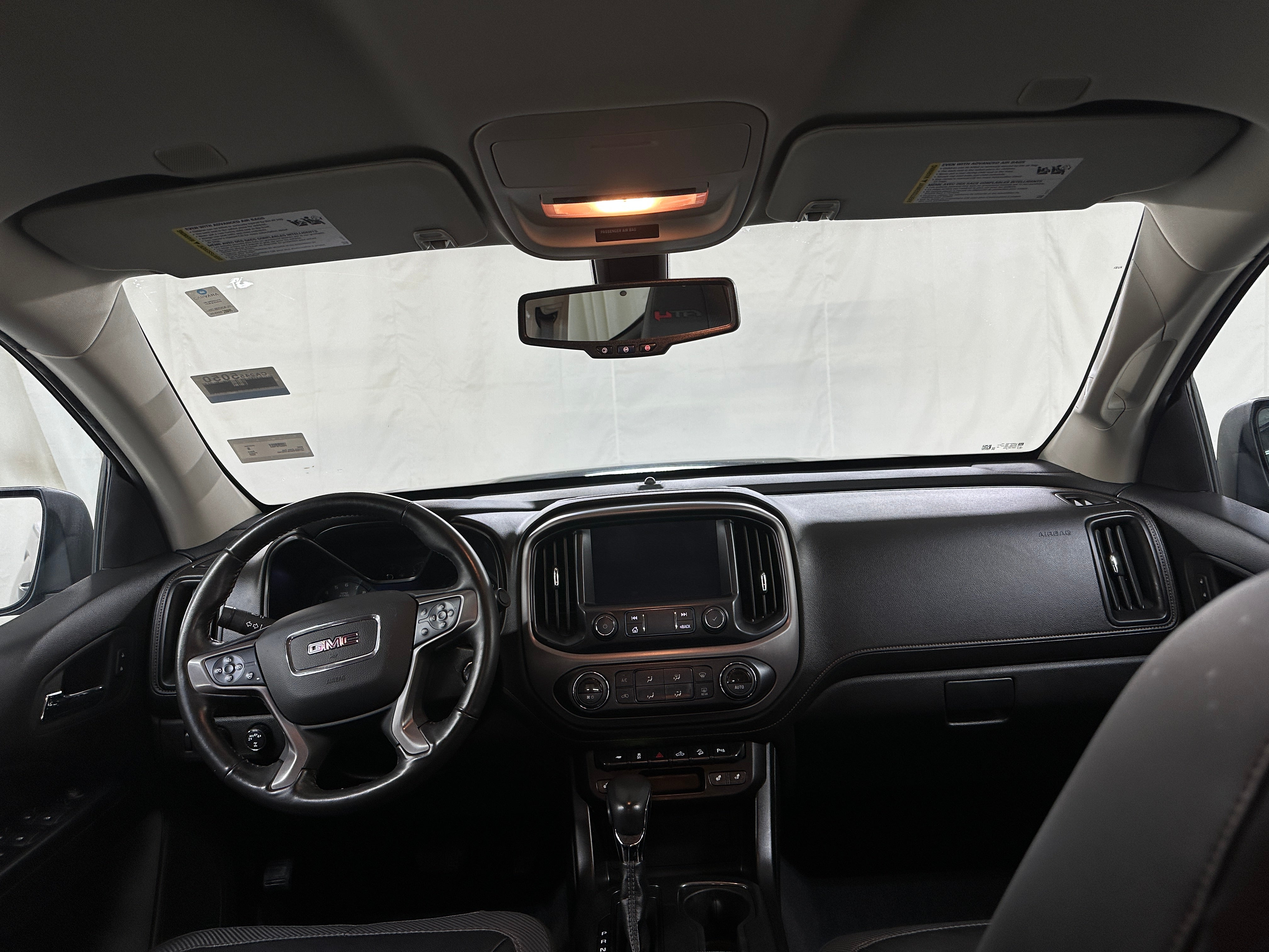 2022 GMC Canyon AT4 2