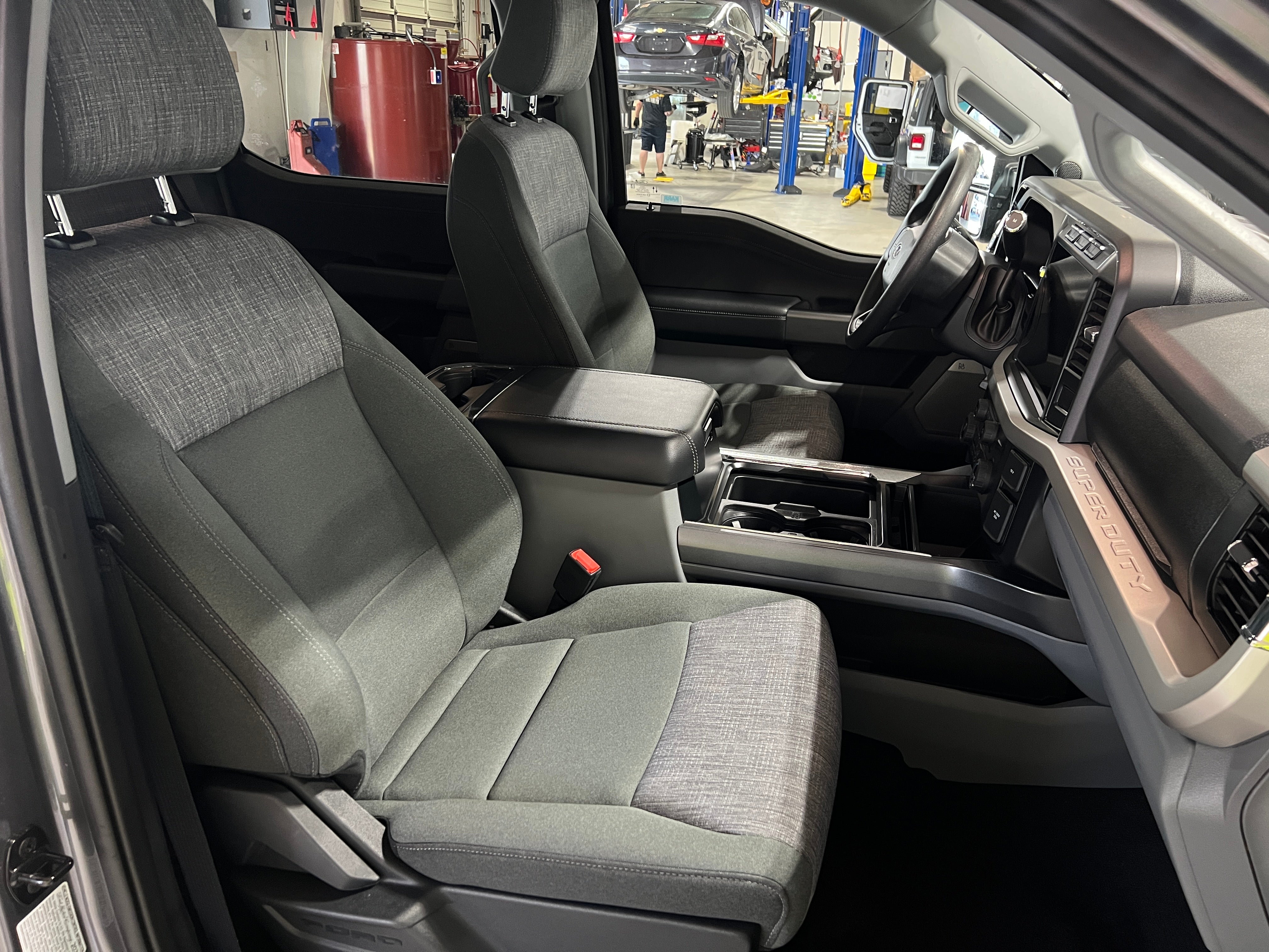 2023 Ford Econoline E-250 2