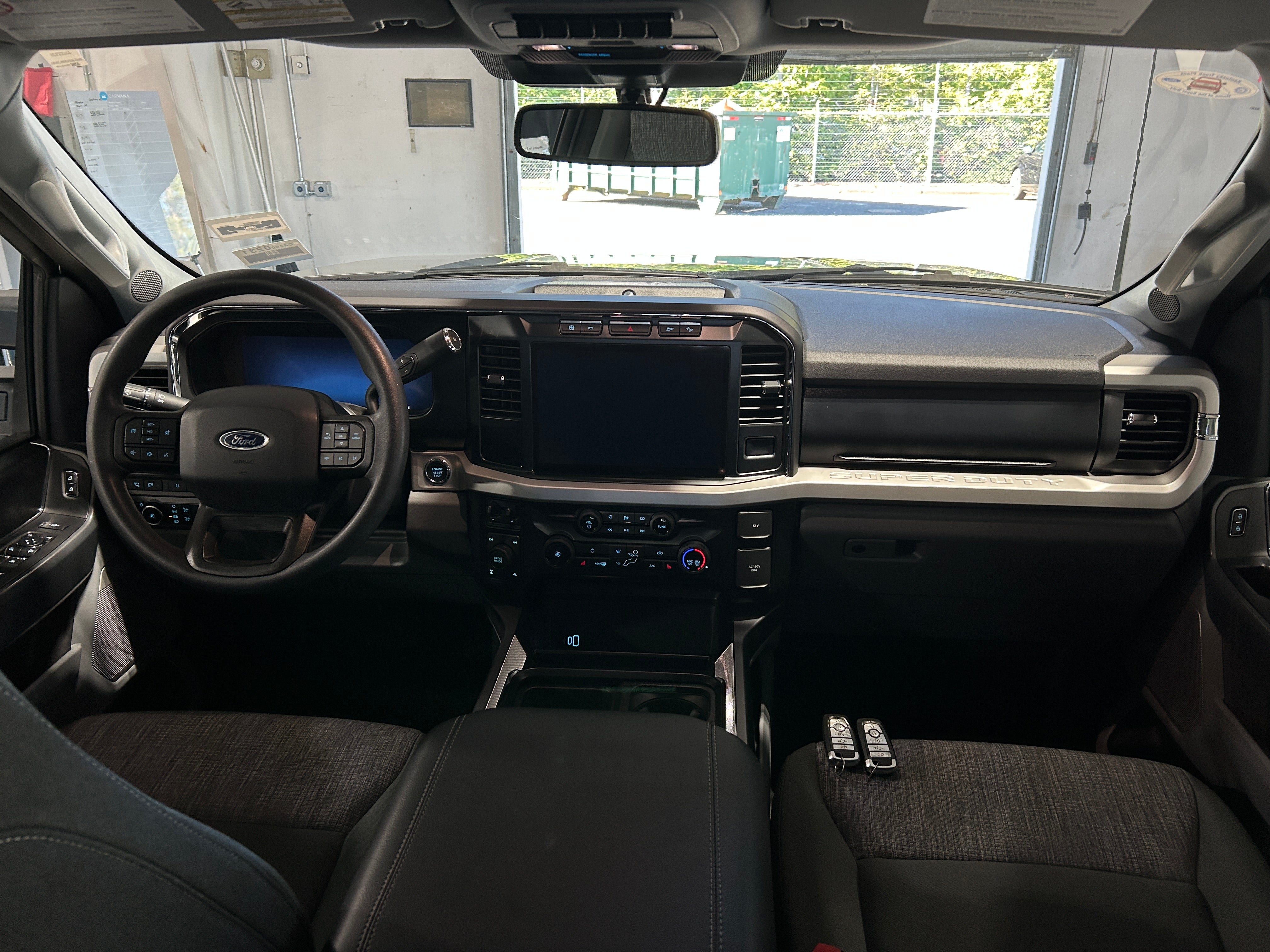 2023 Ford Econoline E-250 3