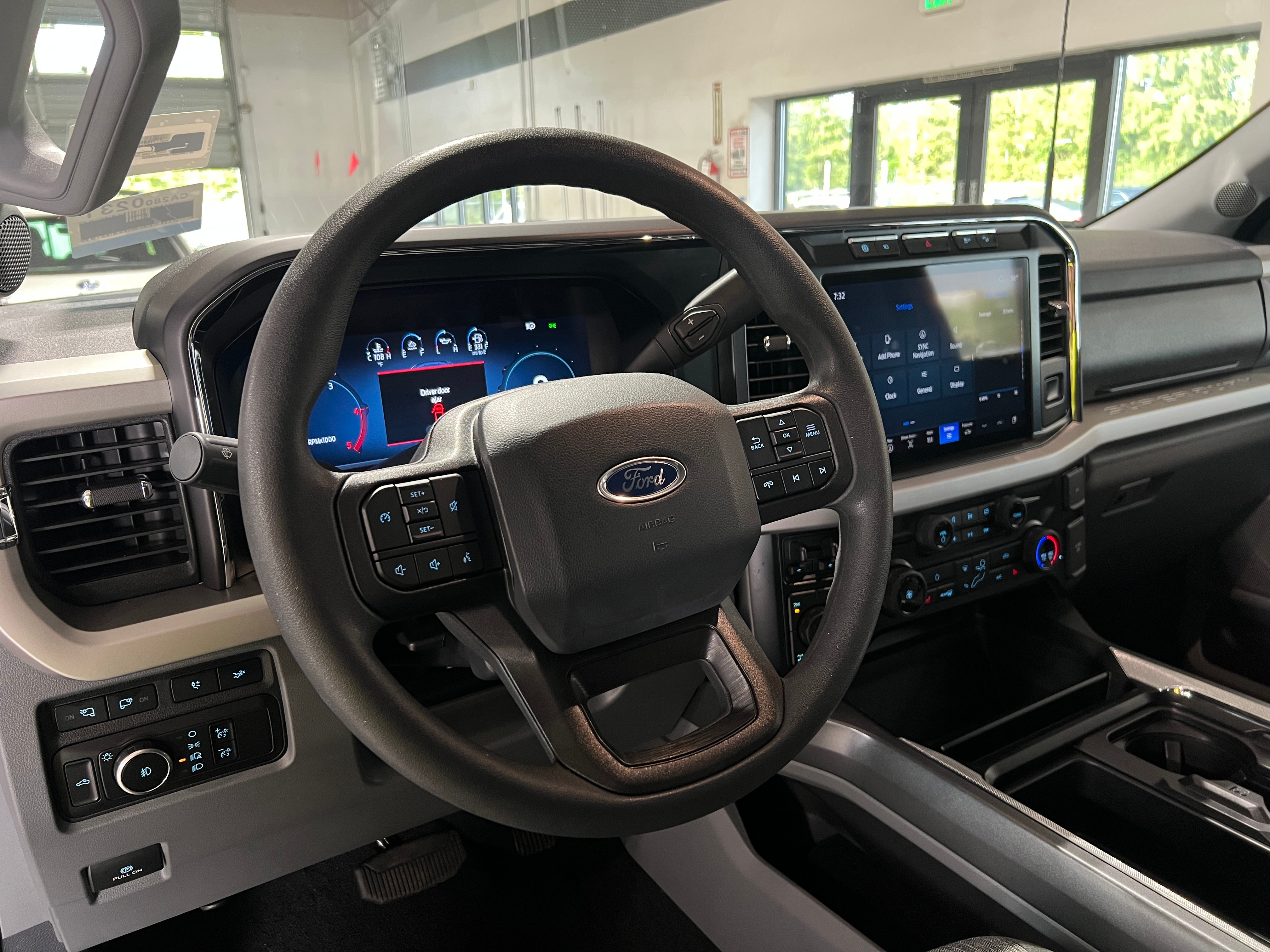 2023 Ford Econoline E-250 5