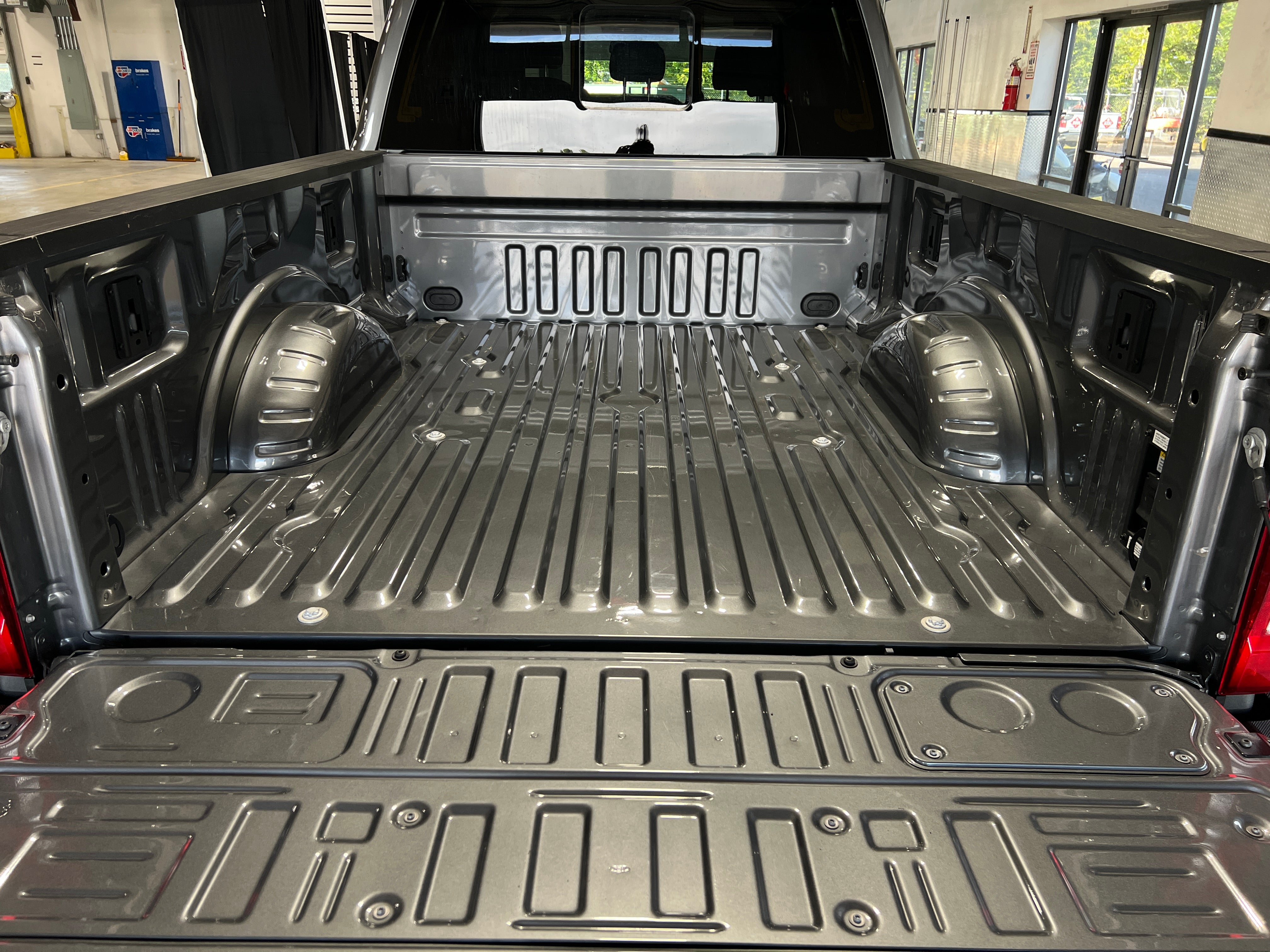 2023 Ford Econoline E-250 7