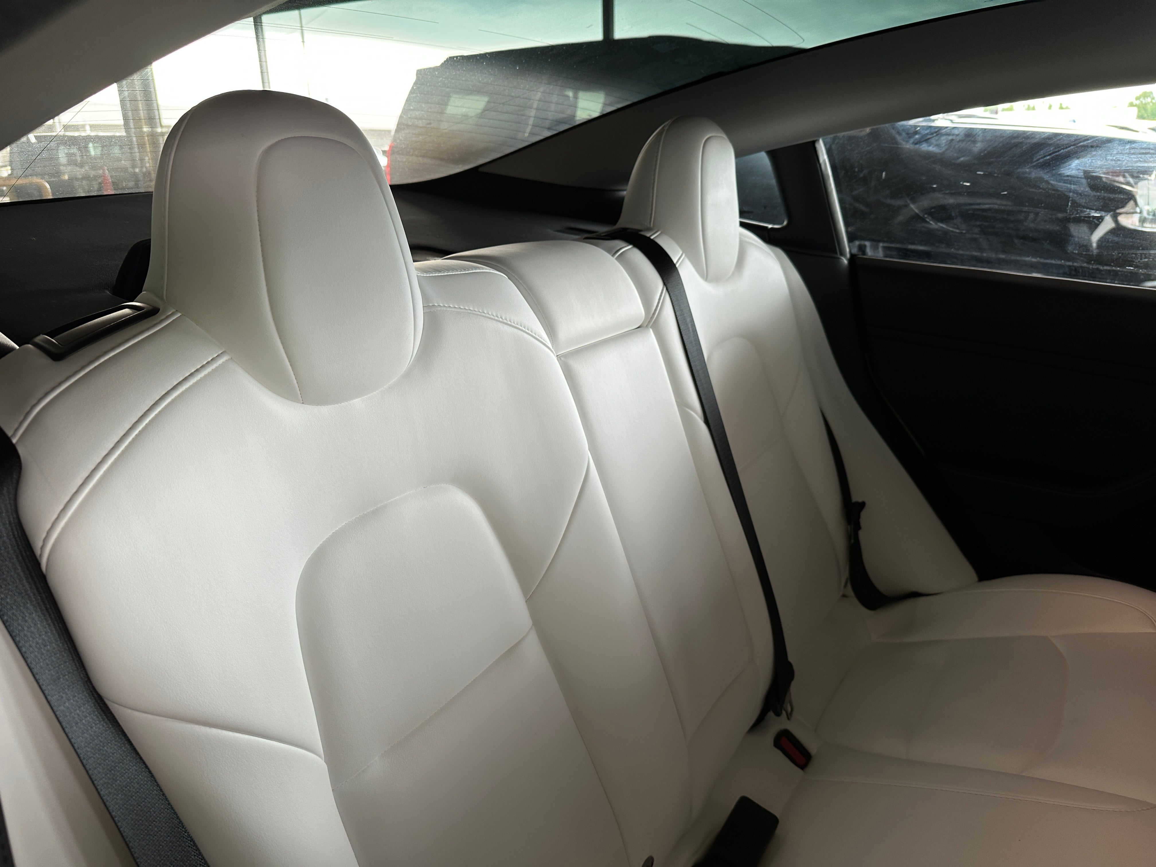 2023 Tesla Model 3 Standard Range 4