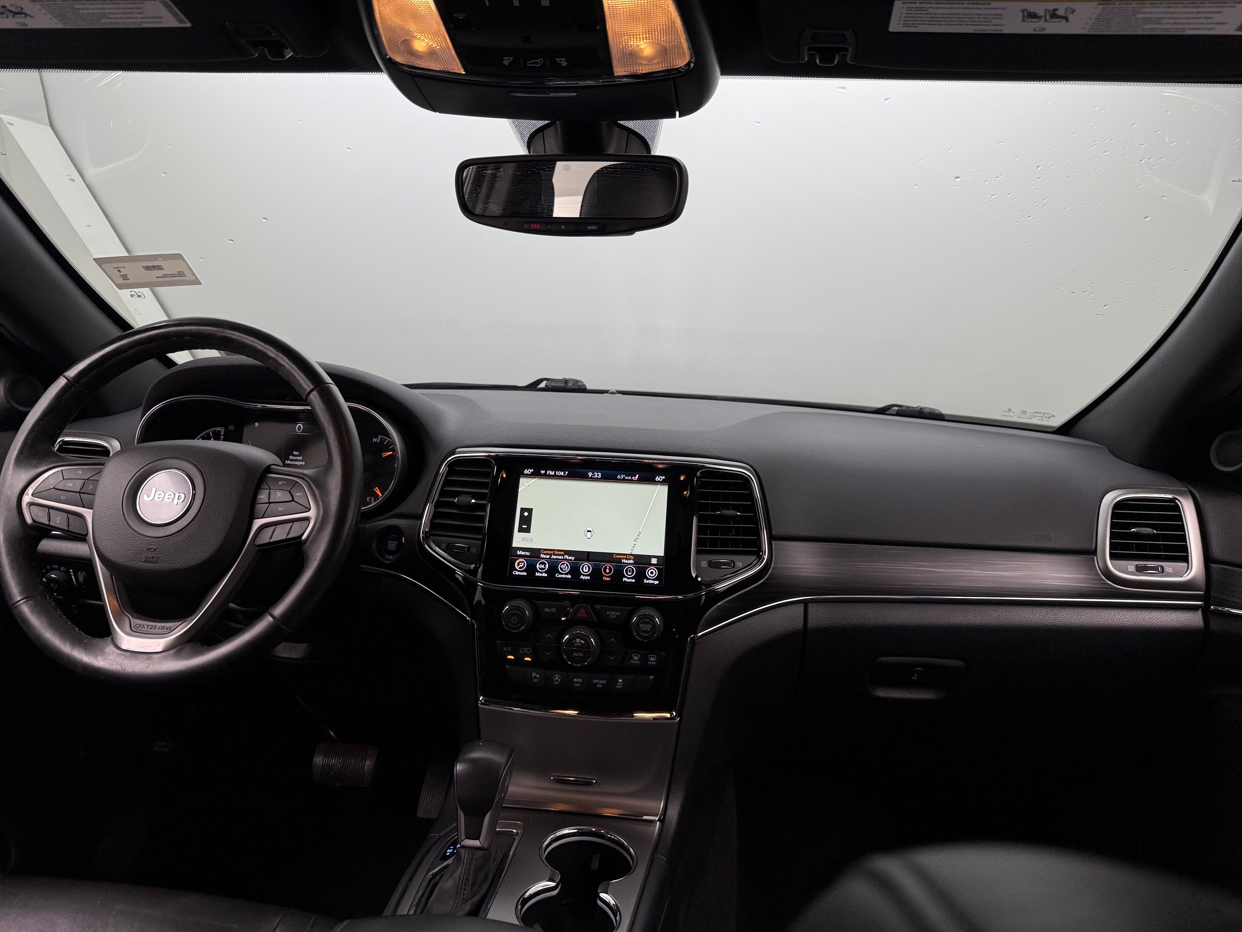 2020 Jeep Grand Cherokee Limited Edition 2