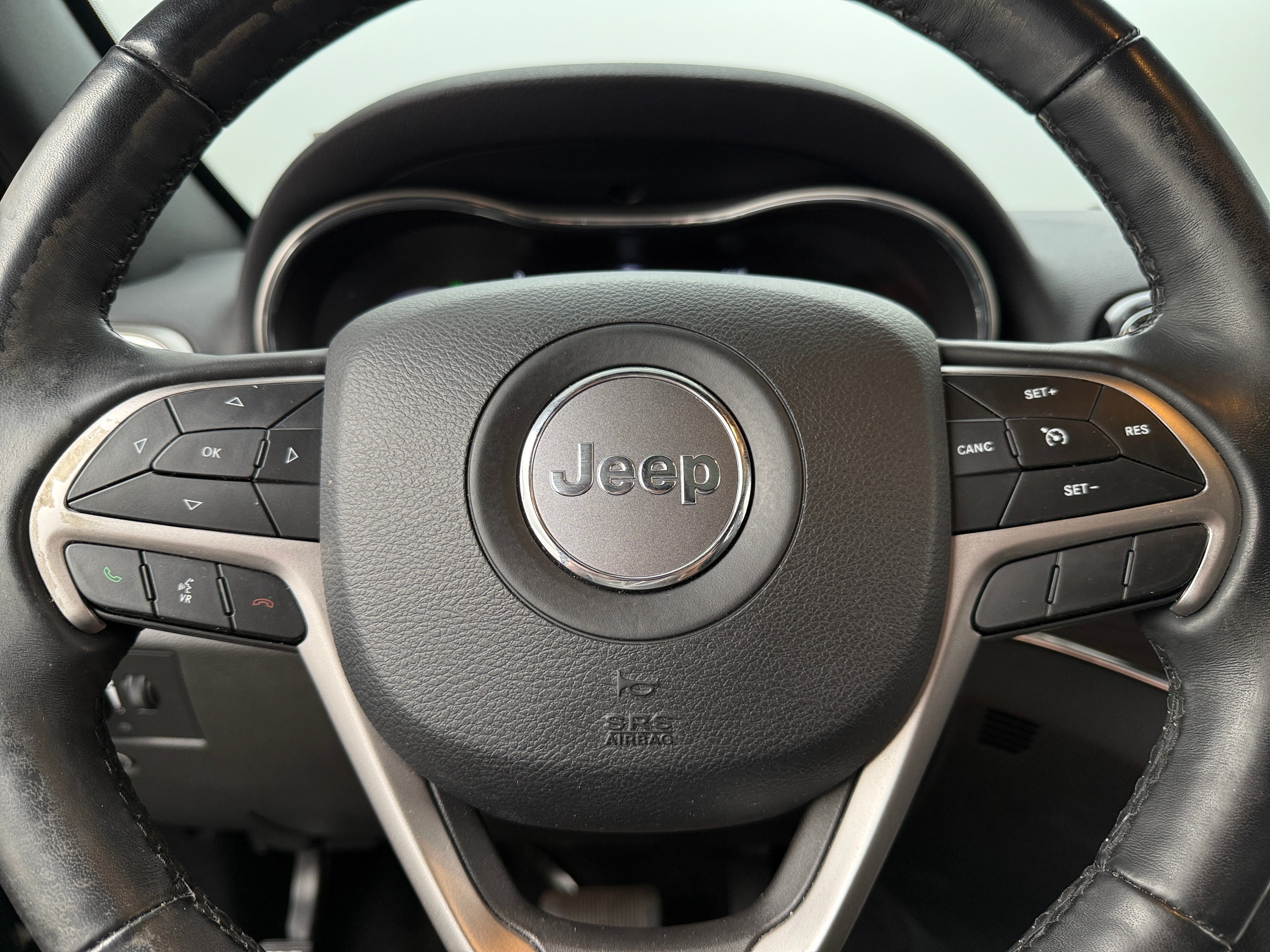 2020 Jeep Grand Cherokee Limited Edition 4