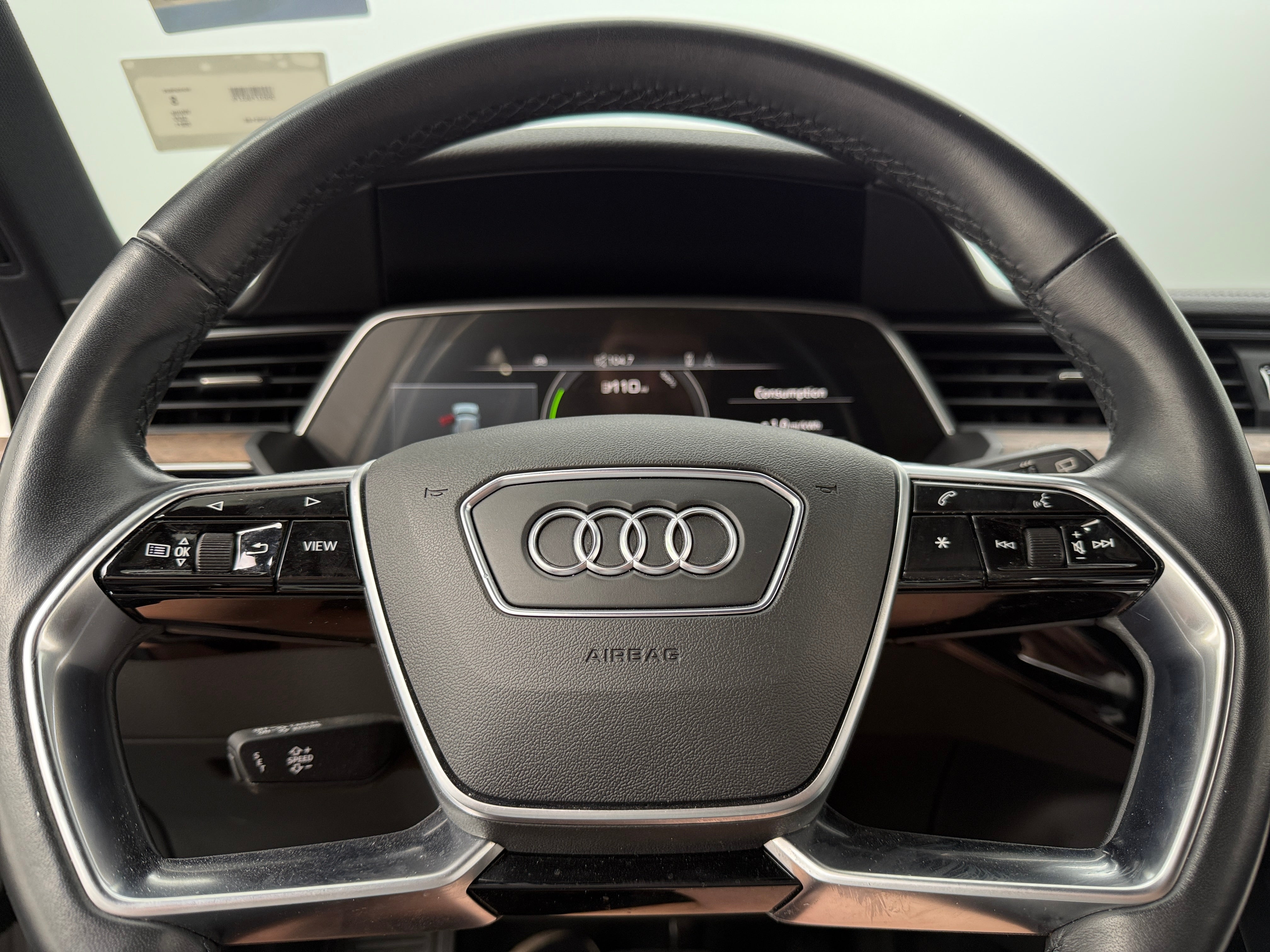 2021 Audi e-tron Premium 4