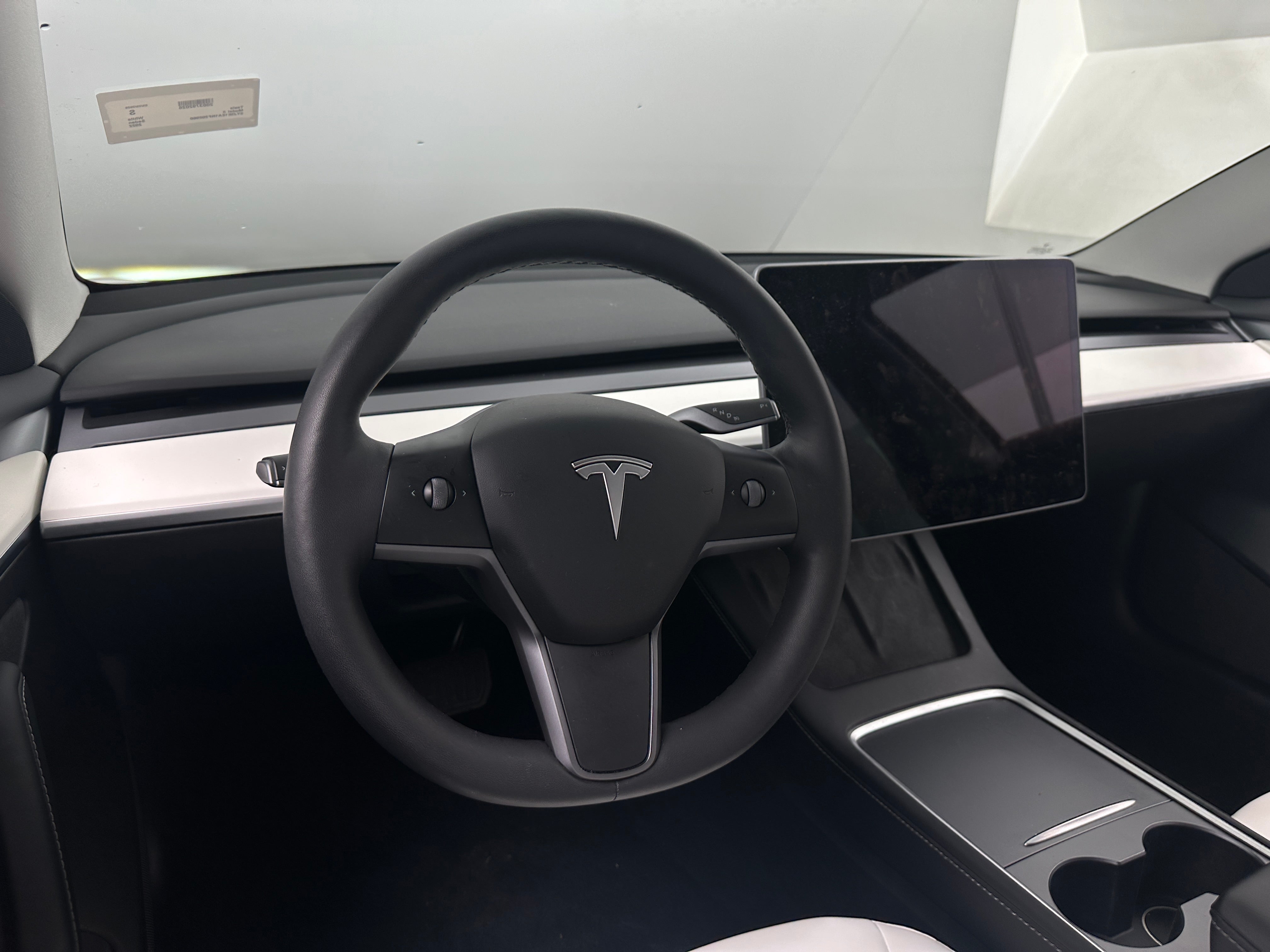 2022 Tesla Model 3 Standard Range 2