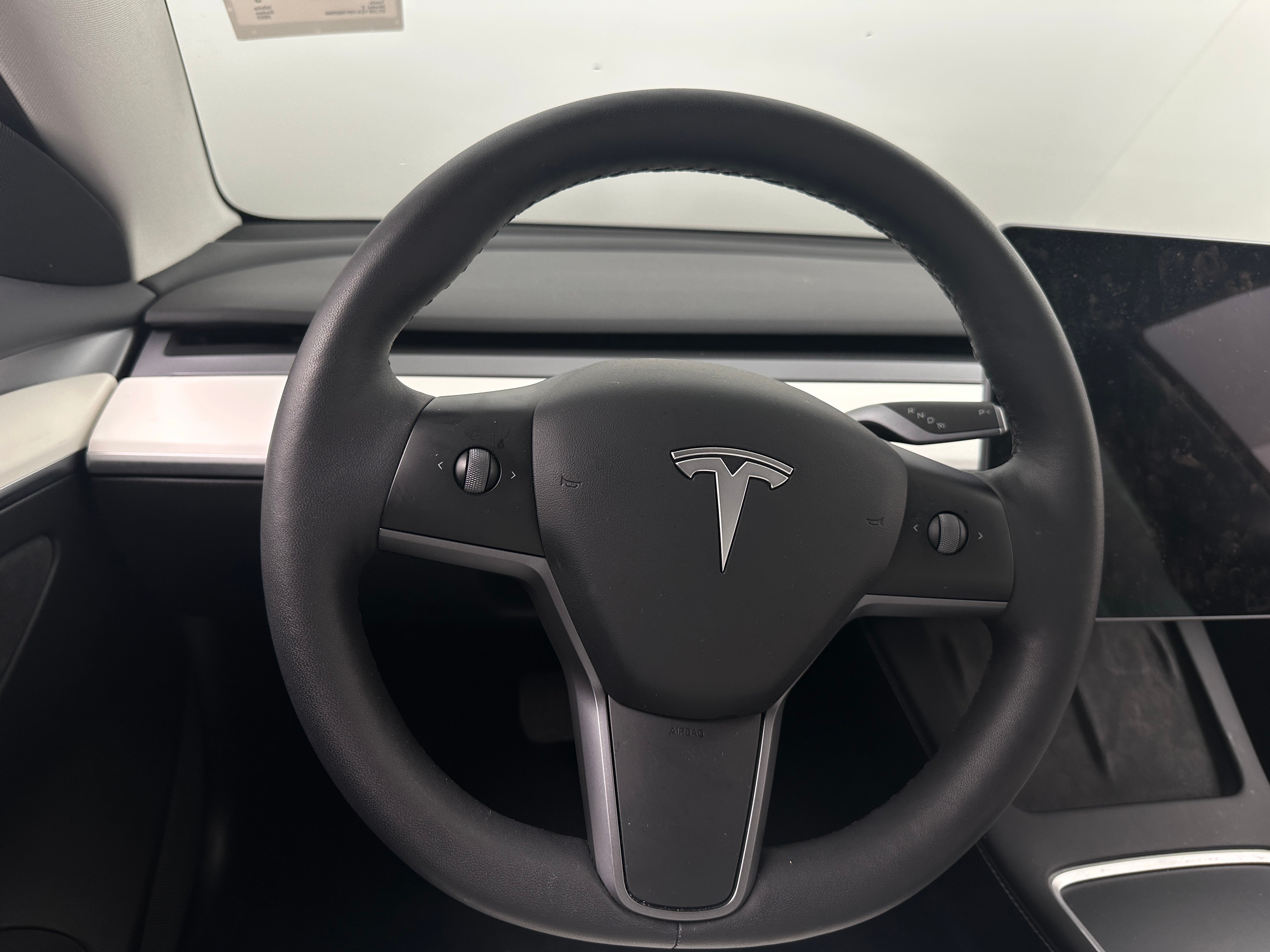 2022 Tesla Model 3 Standard Range 4