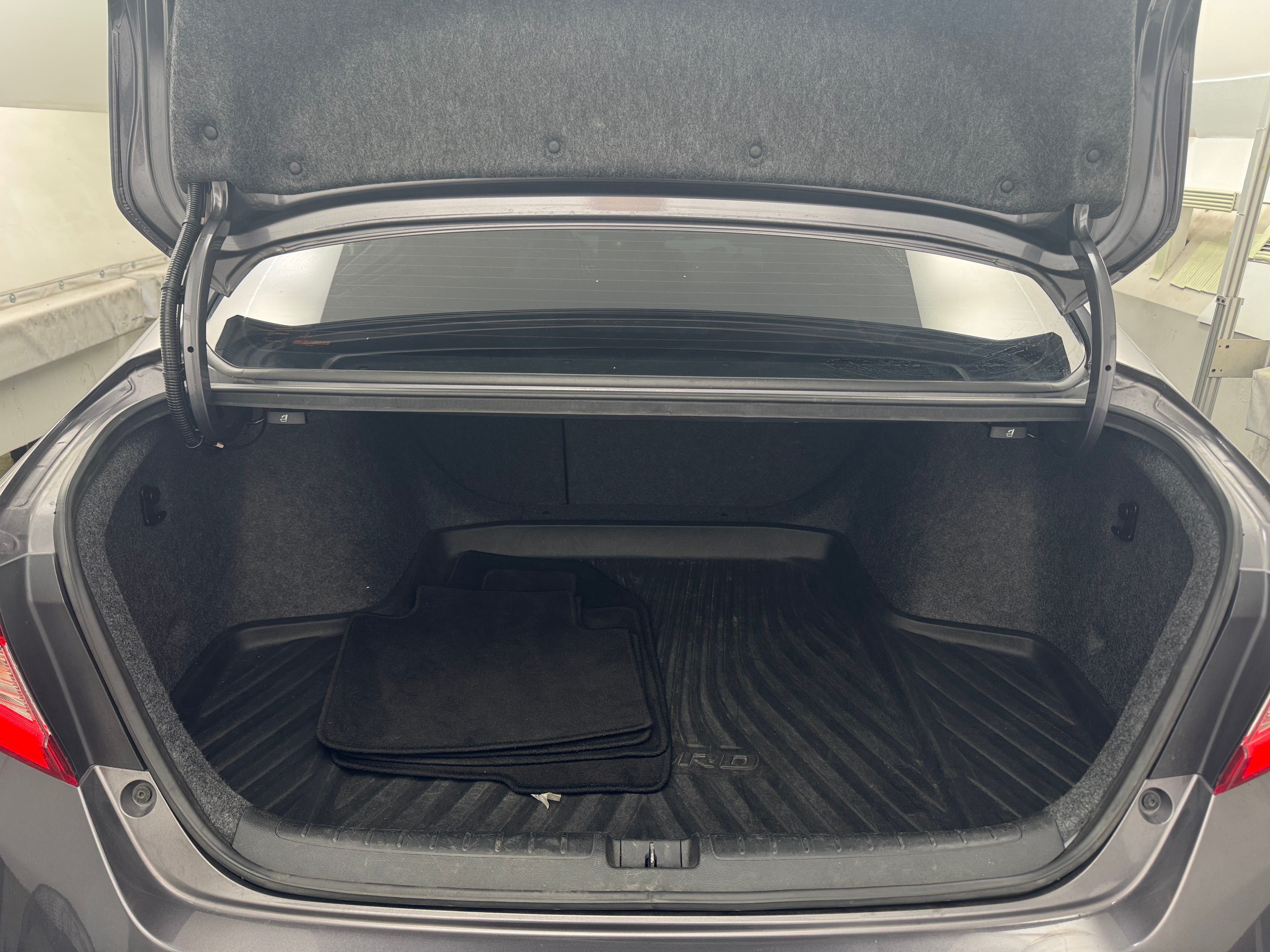 2019 Honda Accord EX-L 6