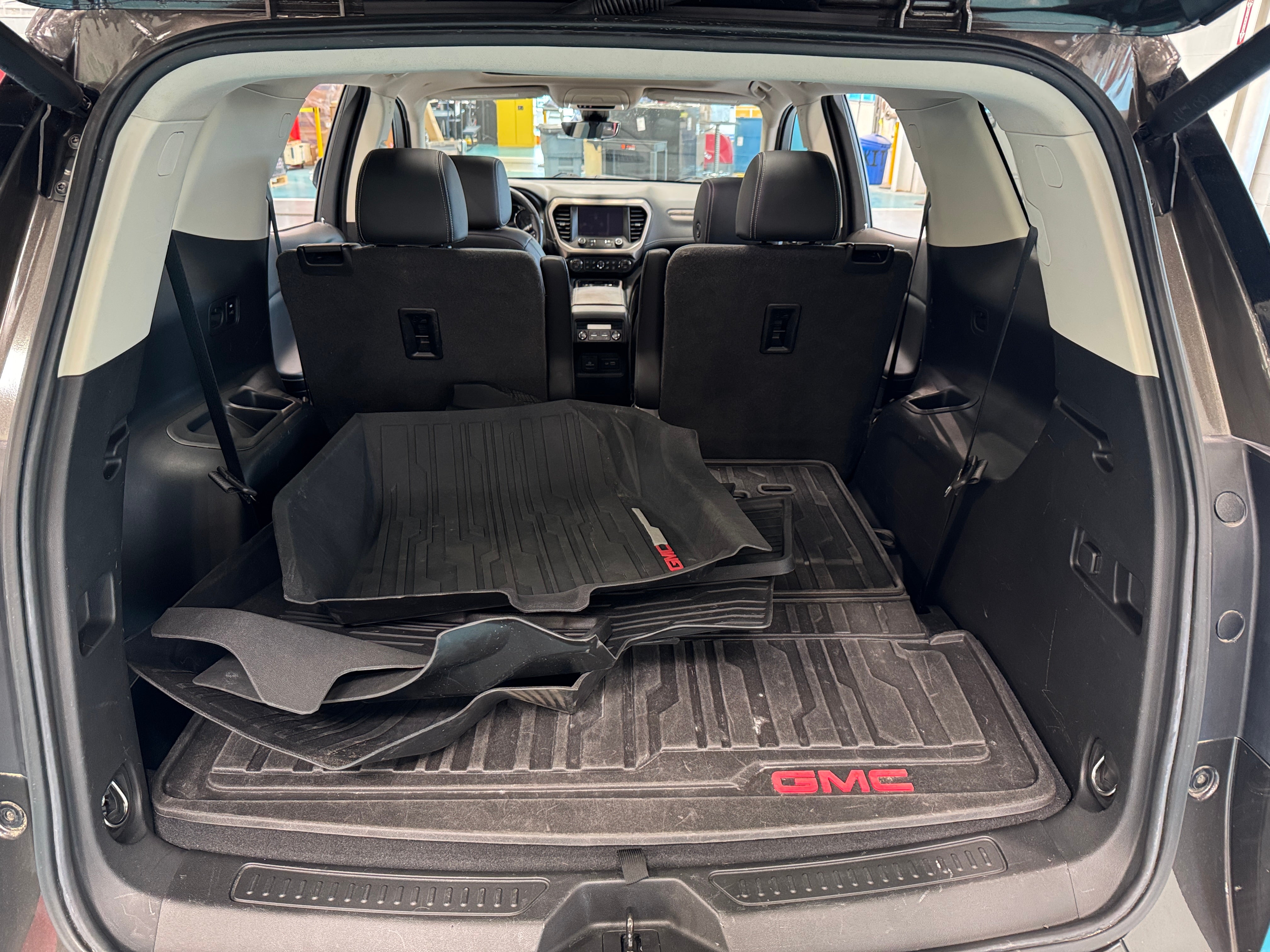 2020 GMC Acadia Denali 6