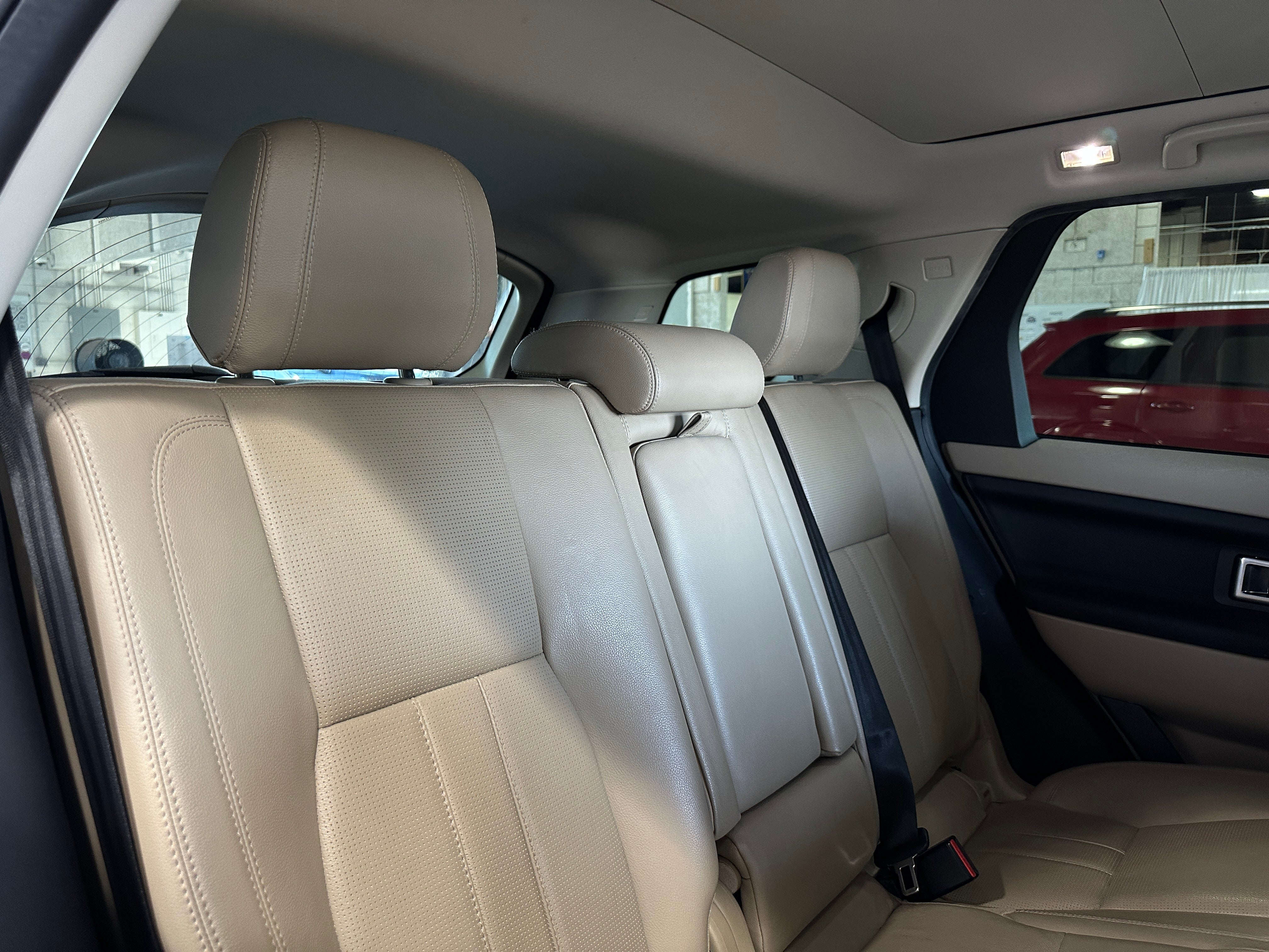 2017 Land Rover Discovery Sport HSE 5