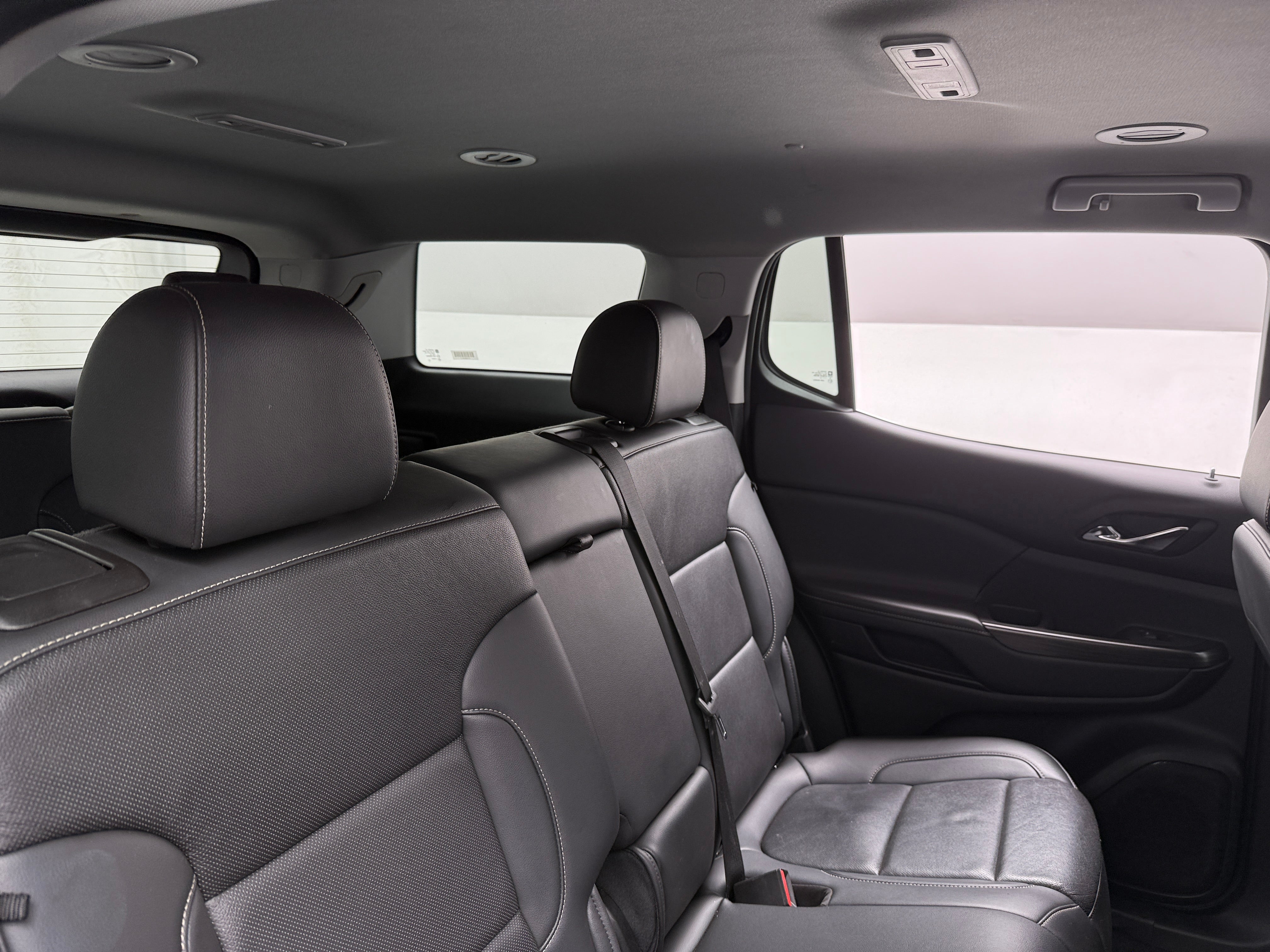 2023 GMC Acadia SLT 5
