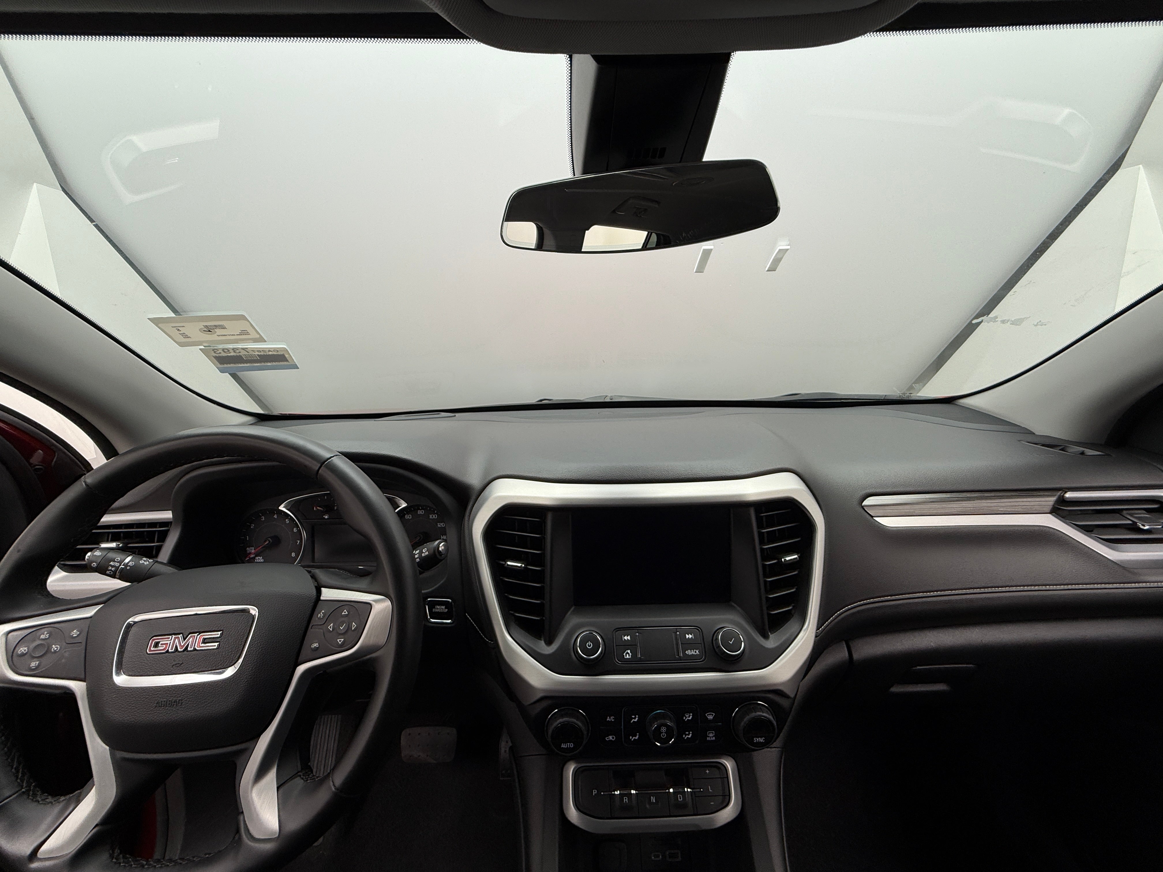 2023 GMC Acadia SLT 2