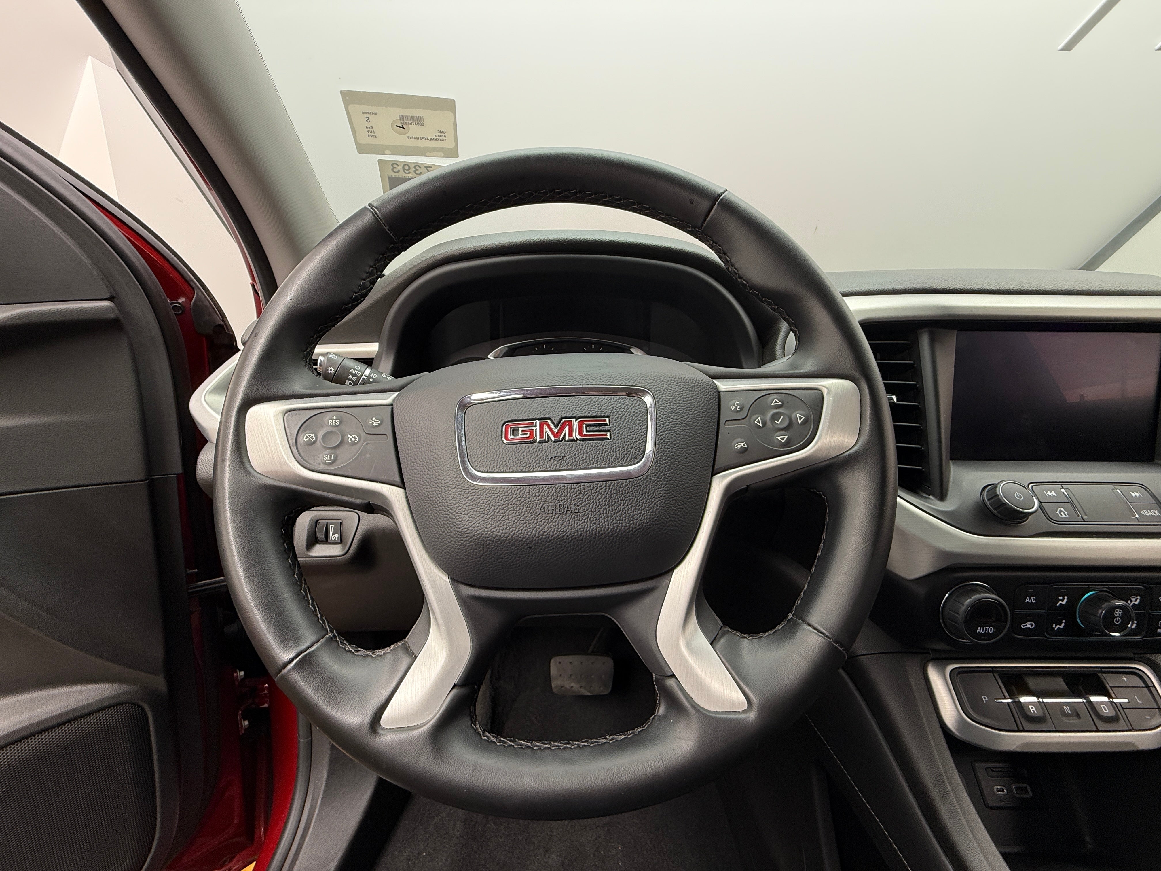 2023 GMC Acadia SLT 4