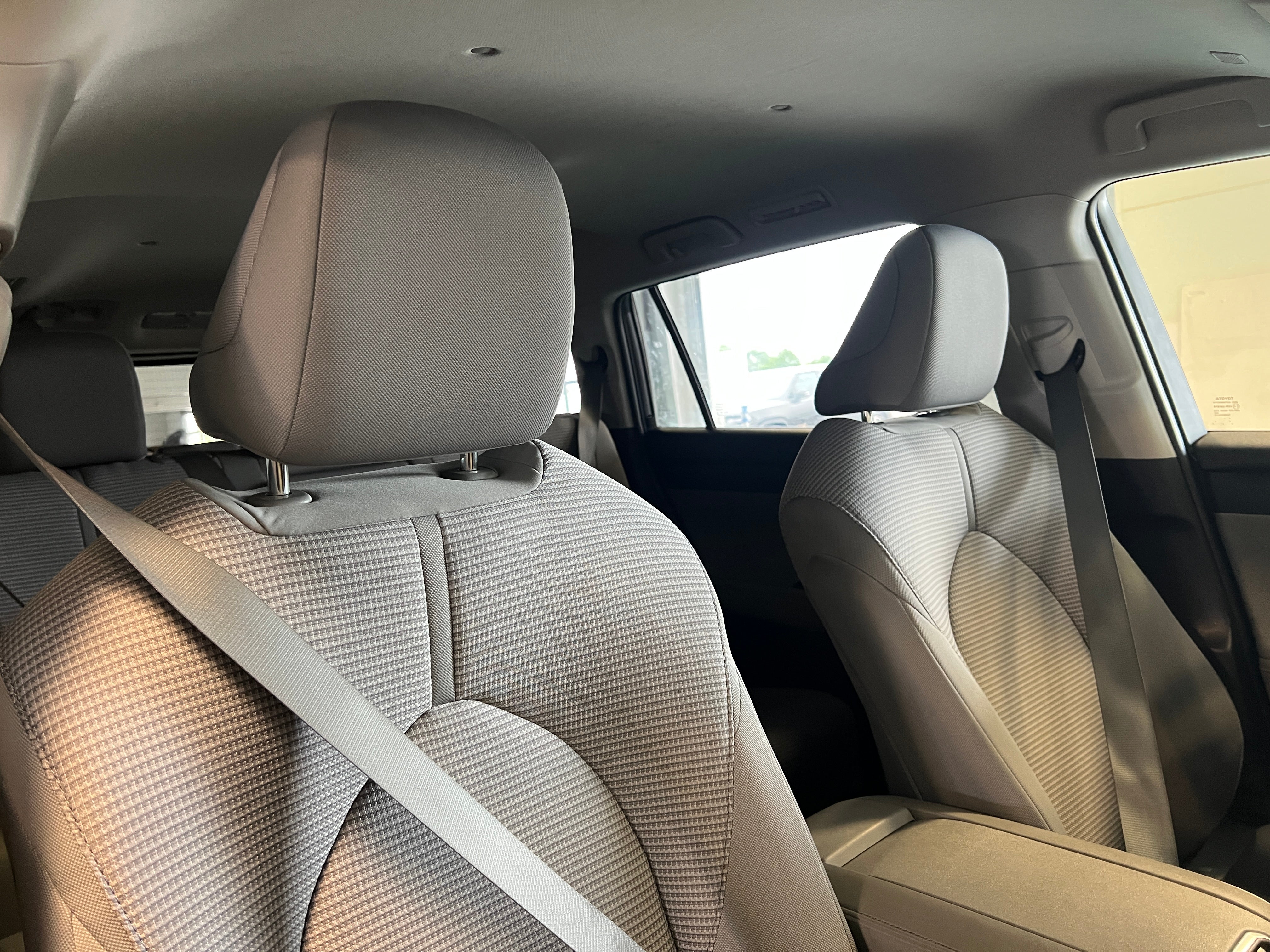 2023 Toyota Highlander L 2