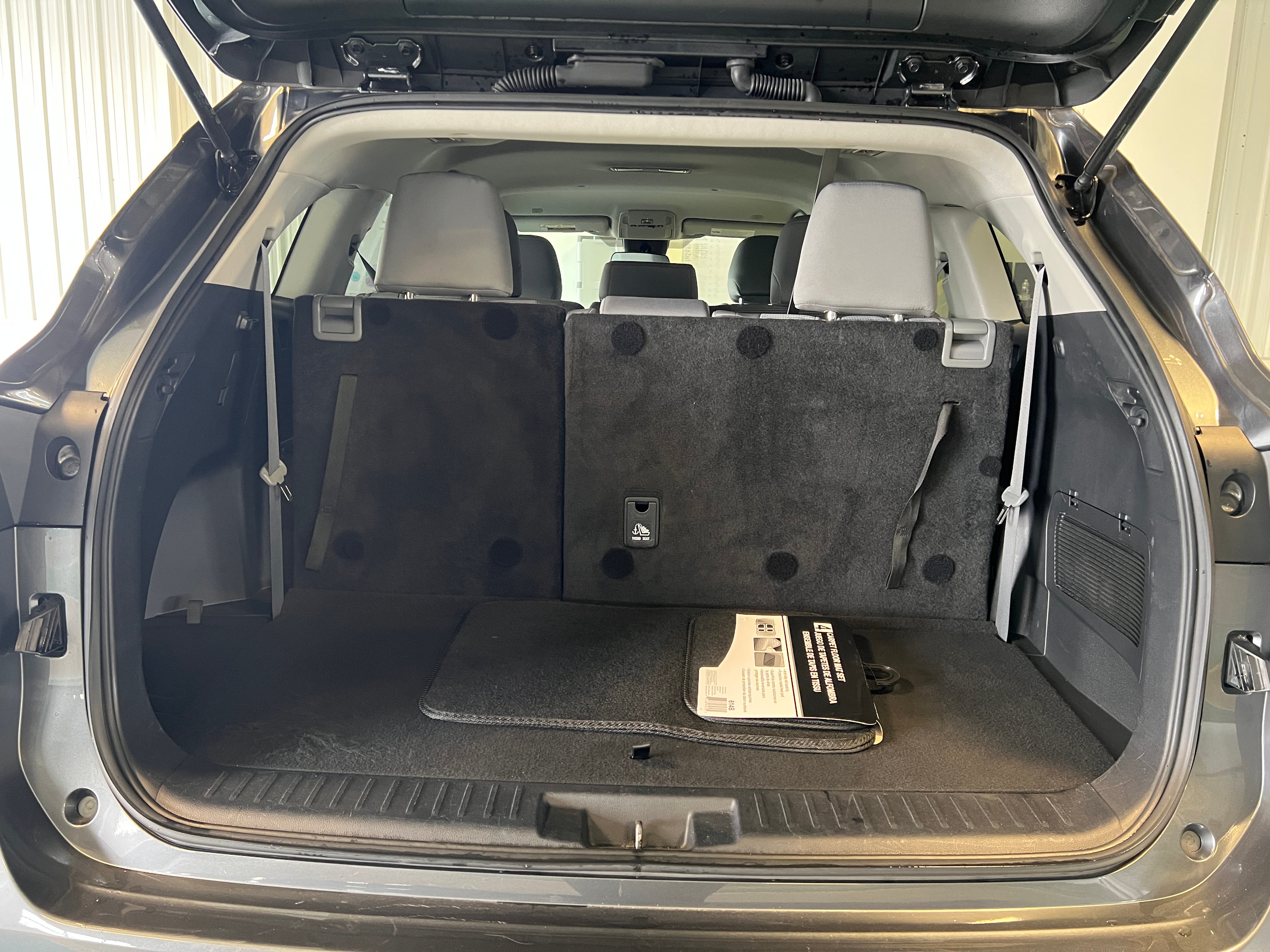 2023 Toyota Highlander L 7