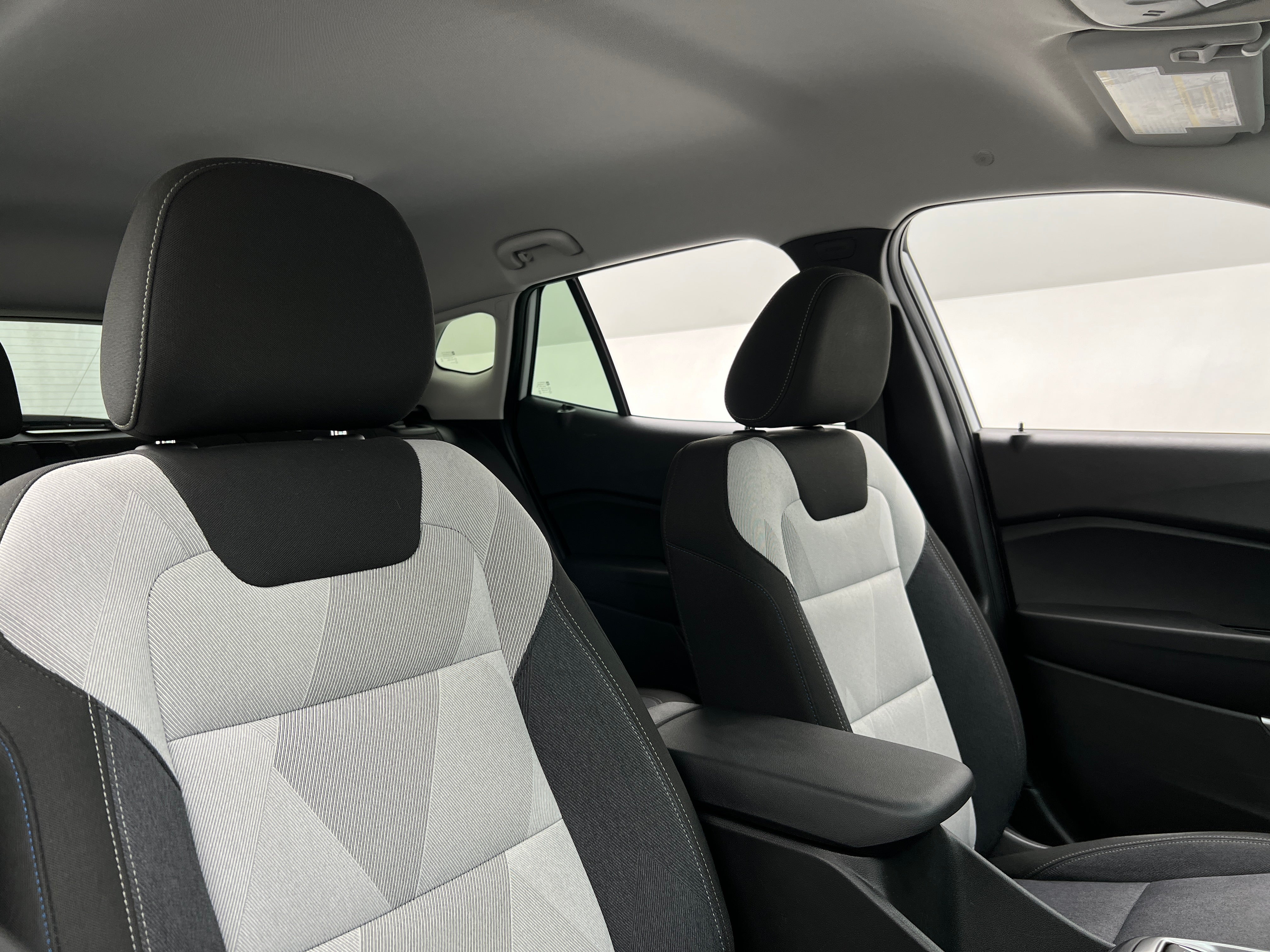 2024 Chevrolet Trax LS 2