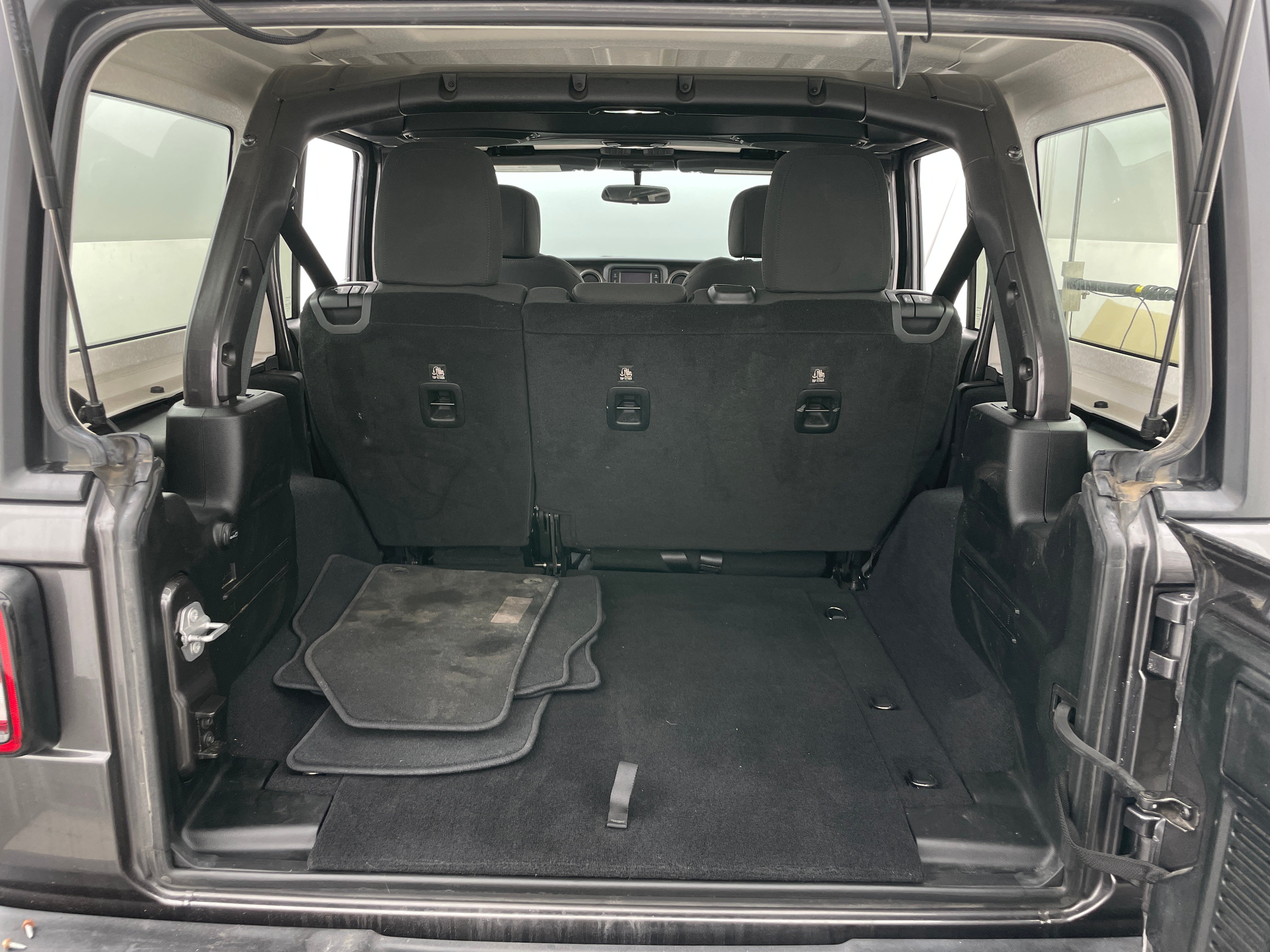 2018 Jeep Wrangler Unlimited Sport 7