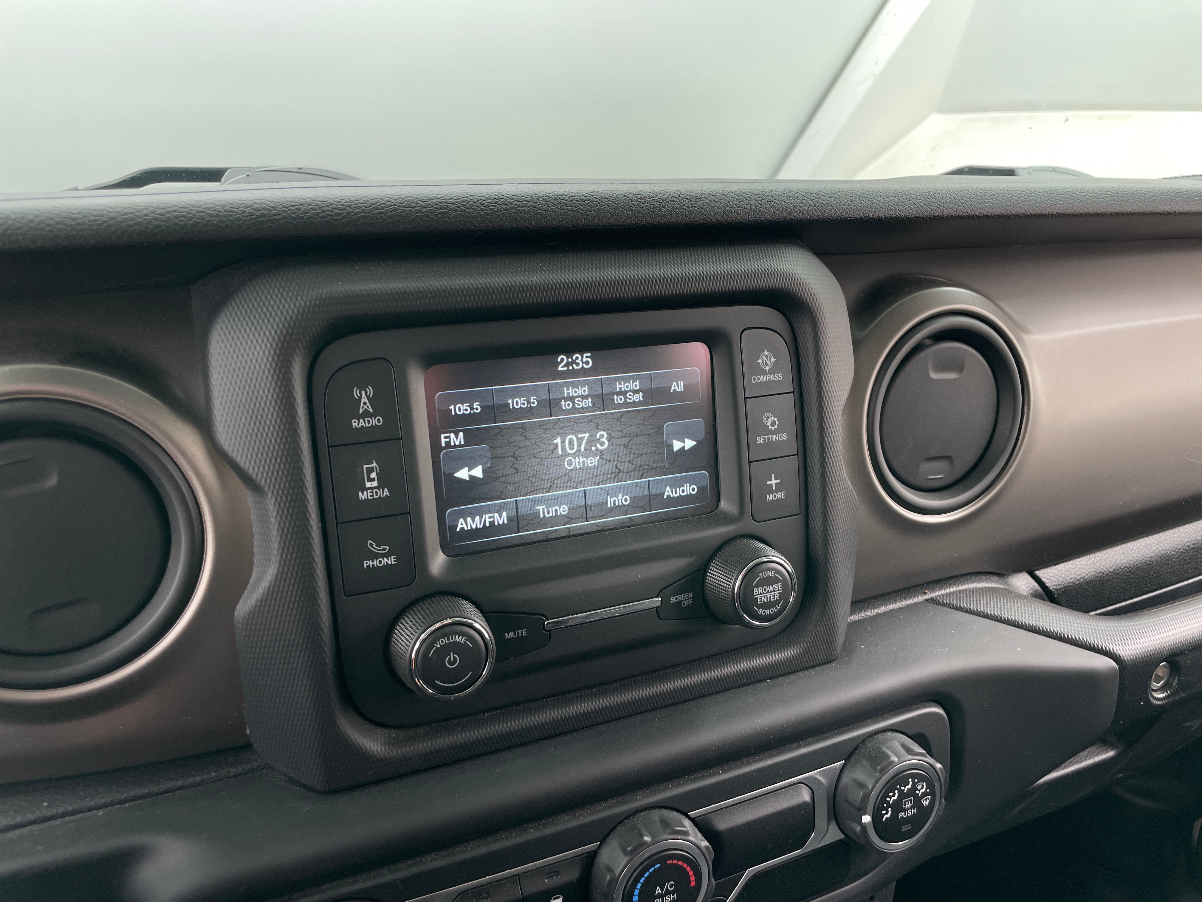 2018 Jeep Wrangler Unlimited Sport 4