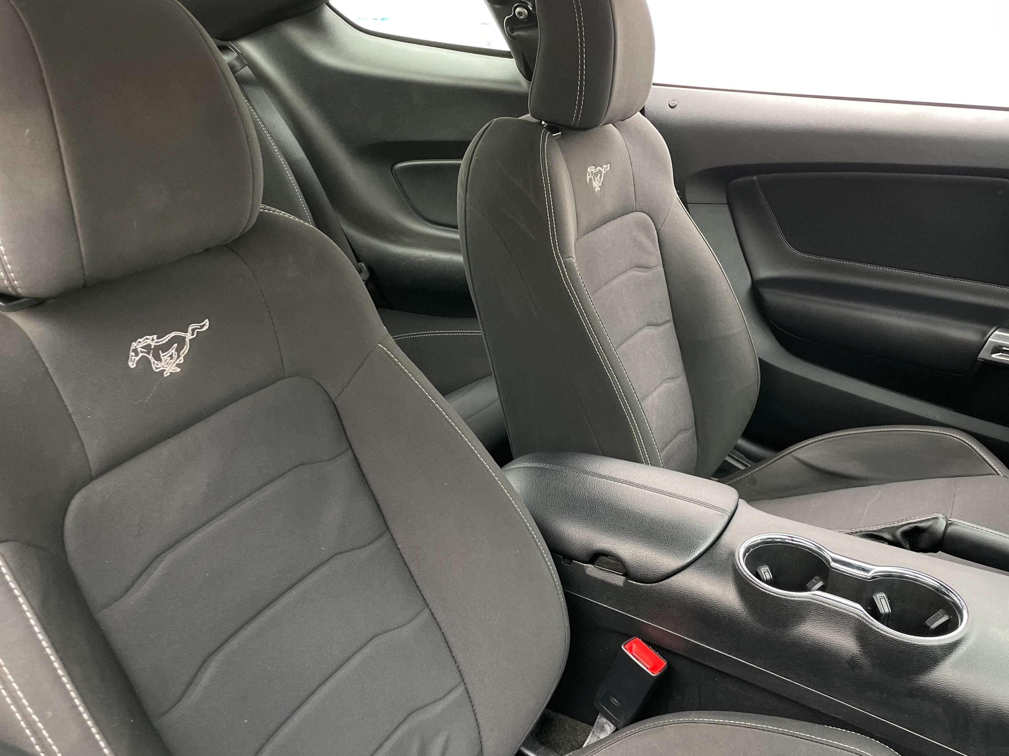 2016 Ford Mustang GT 2