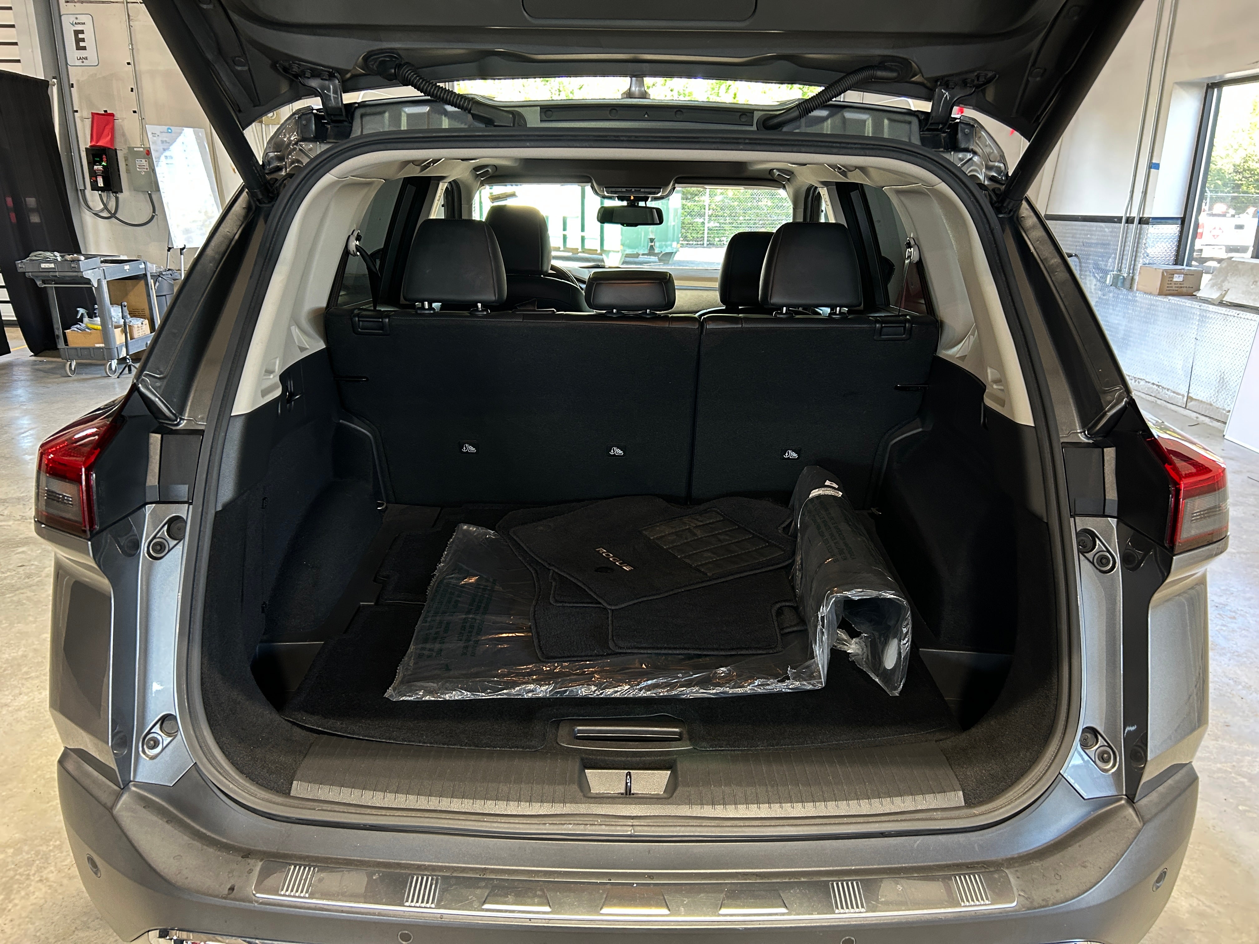 2021 Nissan Rogue Platinum 6