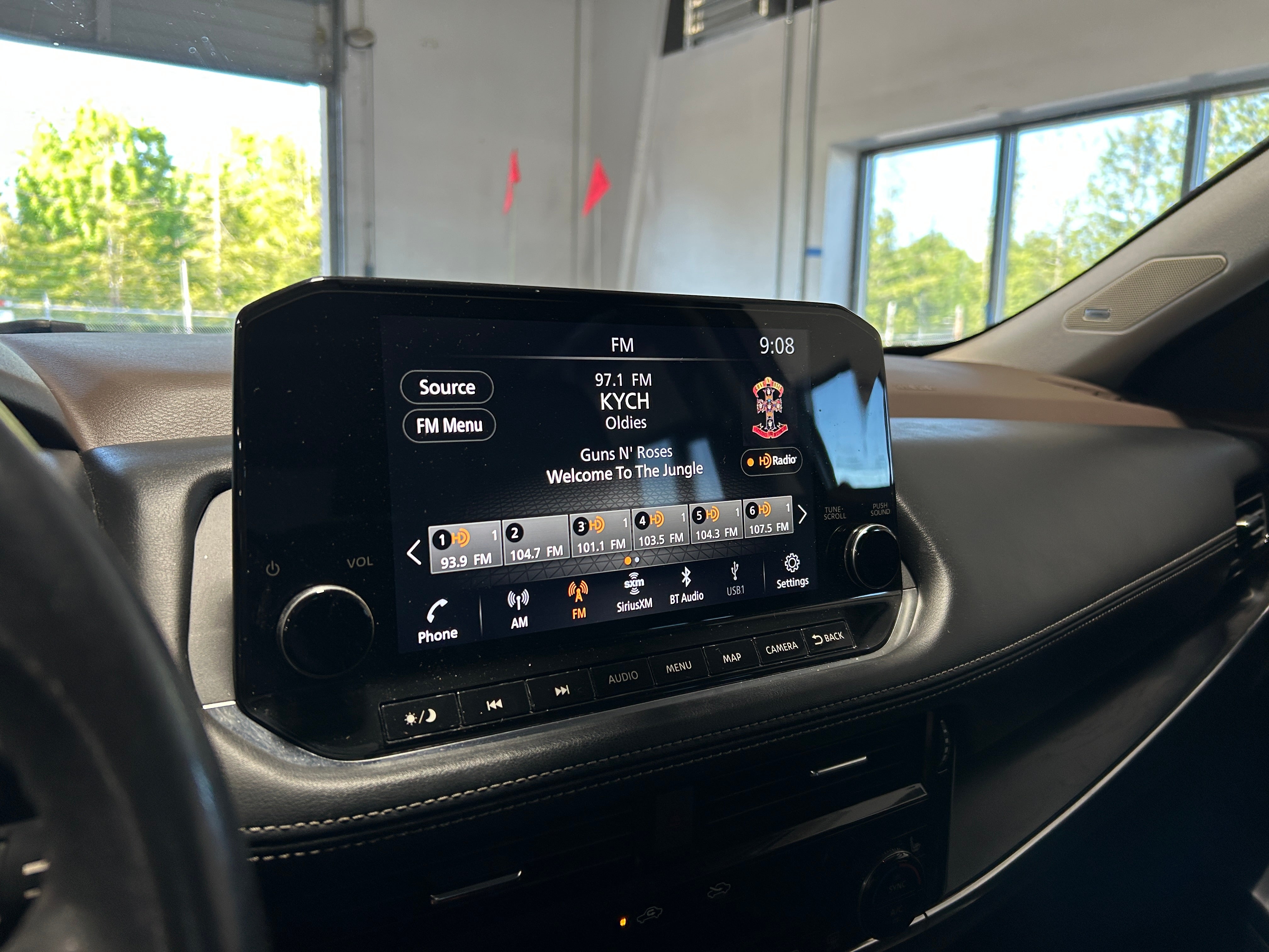 2021 Nissan Rogue Platinum 3