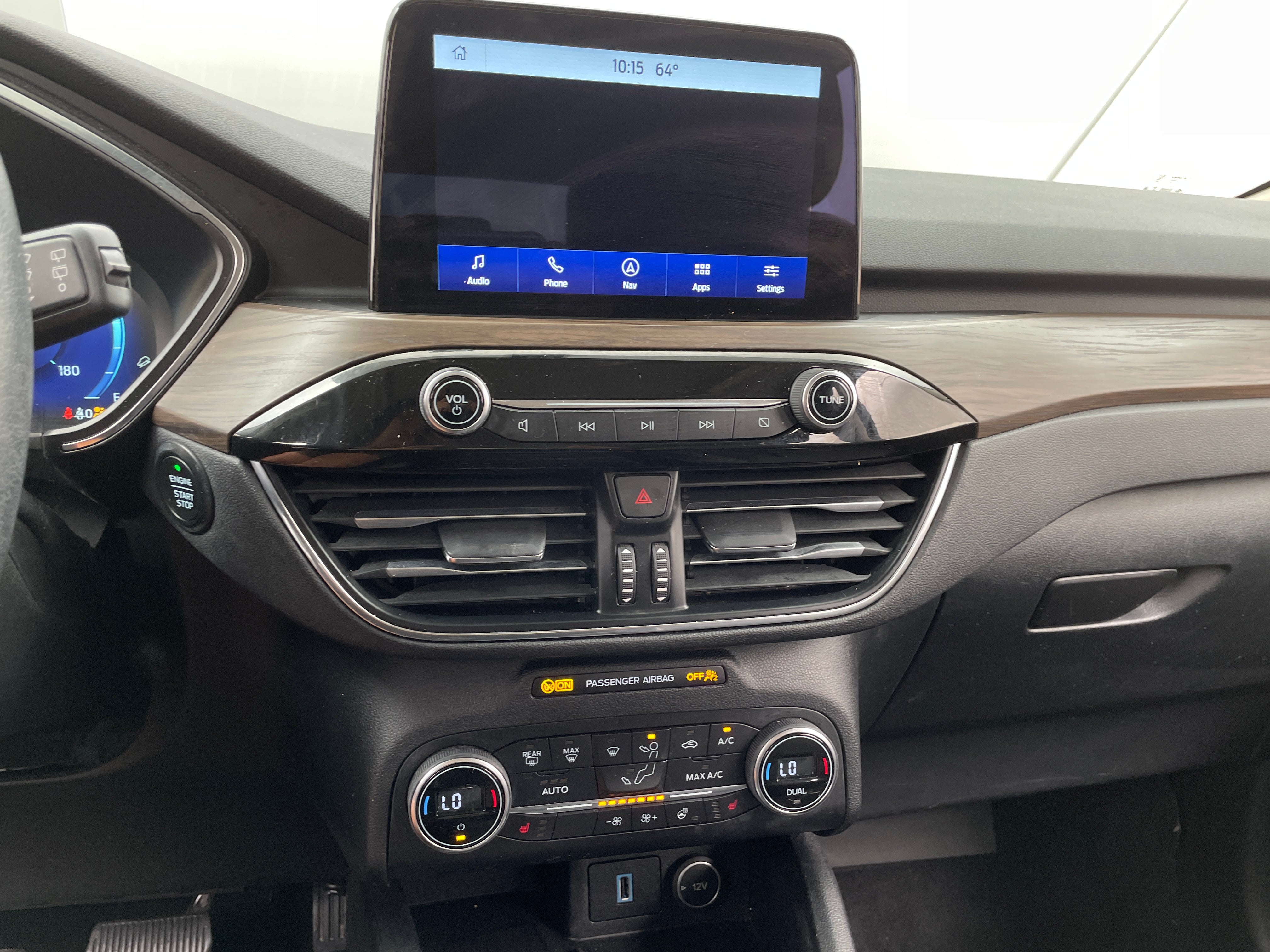 2020 Ford Escape Titanium Hybrid 3