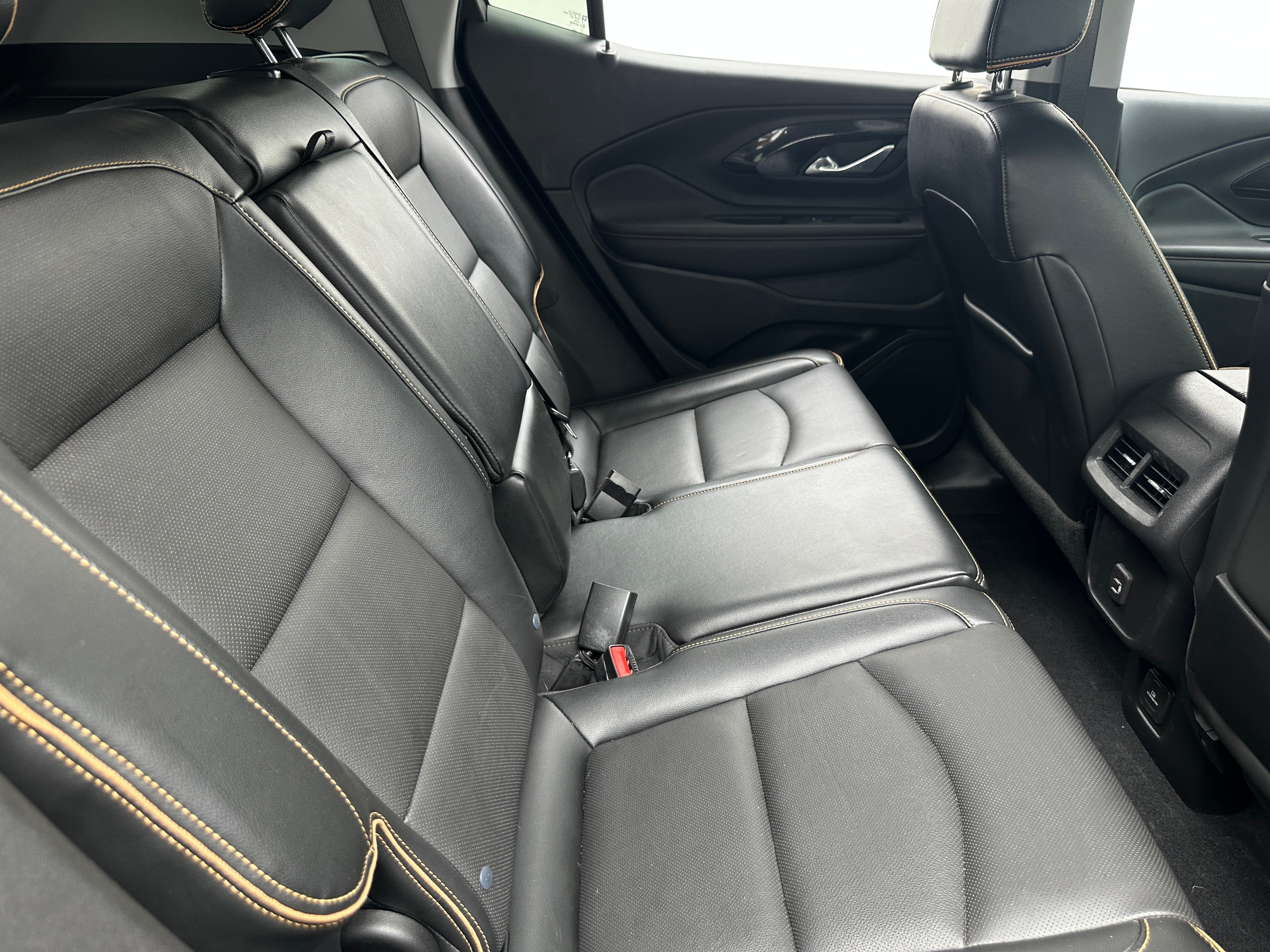 2023 GMC Terrain AT4 5