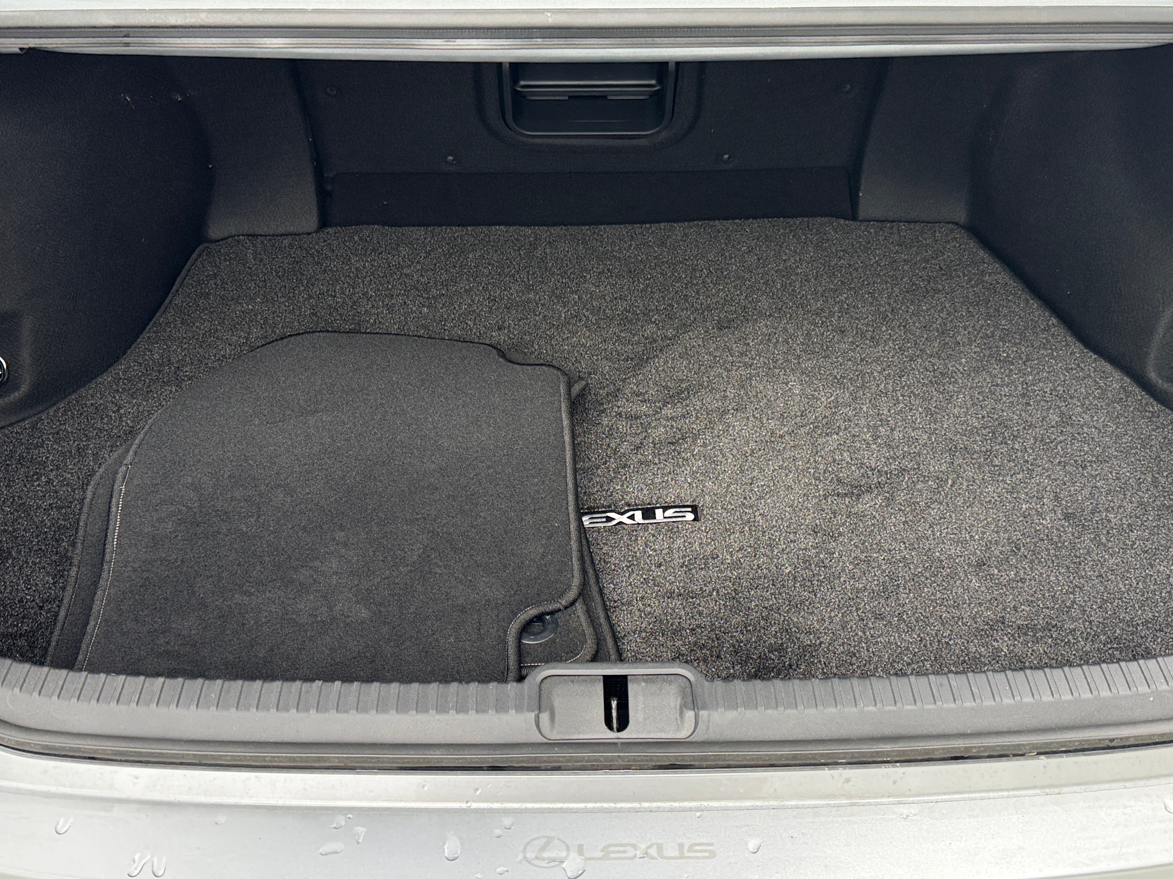 2024 Lexus ES Hybrid 300h 6