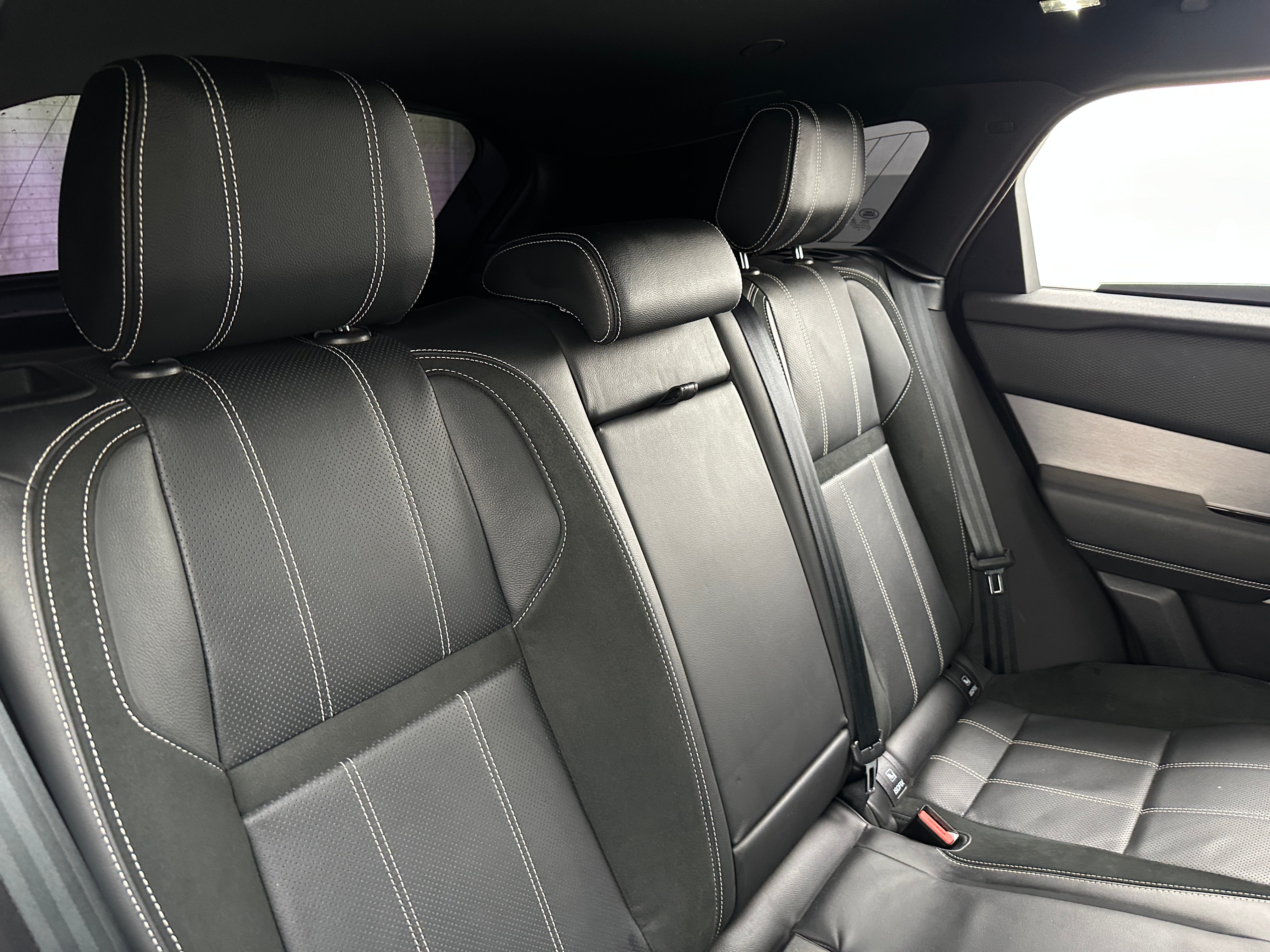 2021 Land Rover Range Rover Velar R-Dynamic S 5