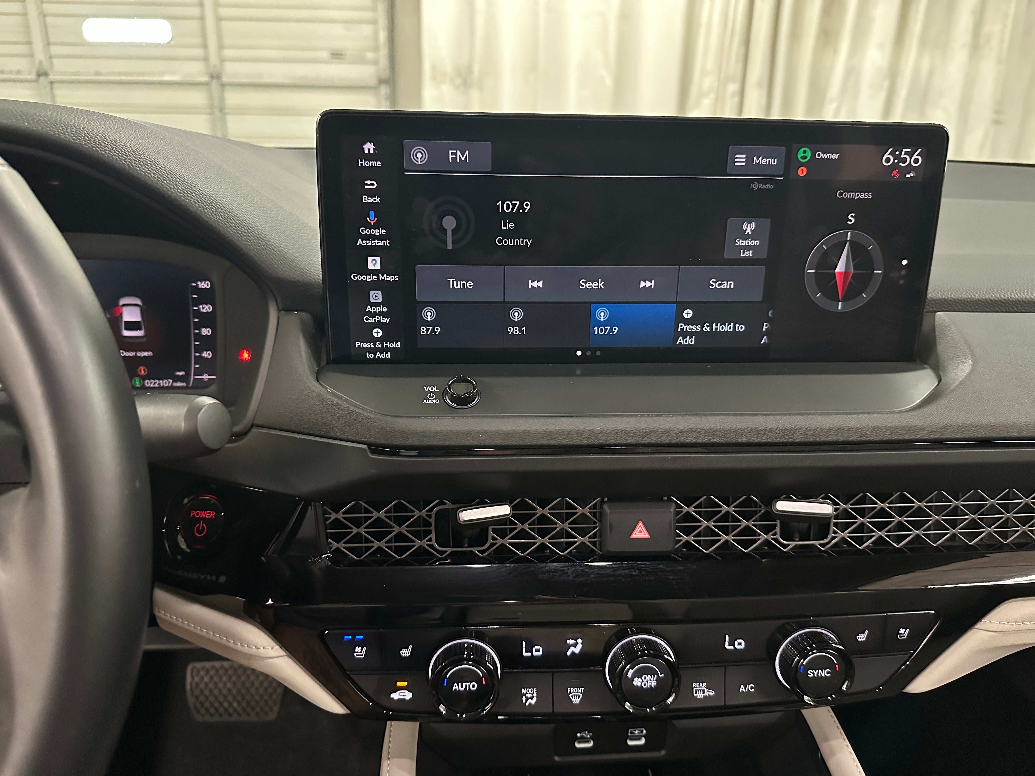 2023 Honda Accord Touring 3